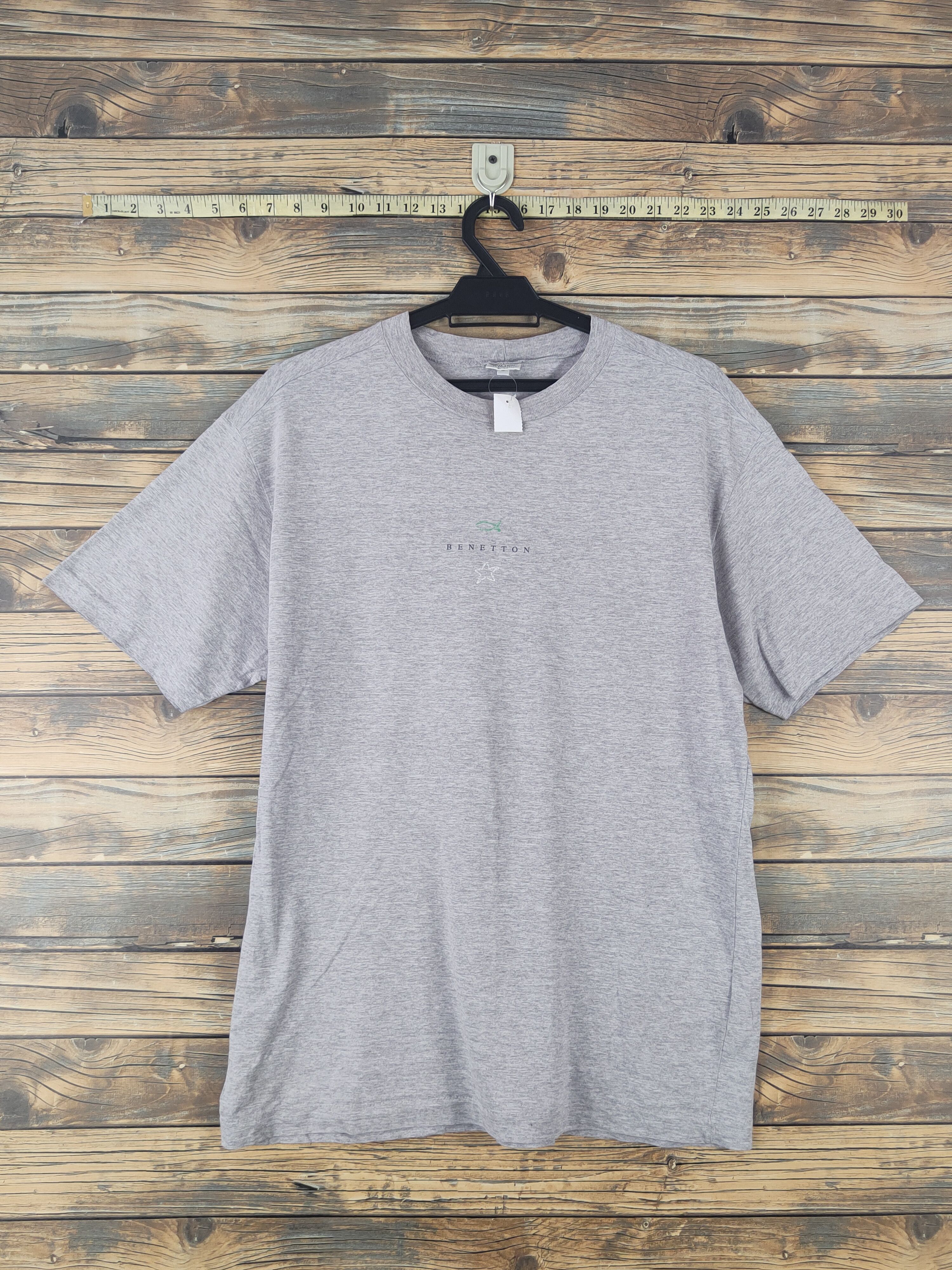 United Colors Of Benetton DL United Colors of Benetton Gray Short Sleeve T-shirt #1821 Size US S / EU 44-46 / 1 - 1 Thumbnail