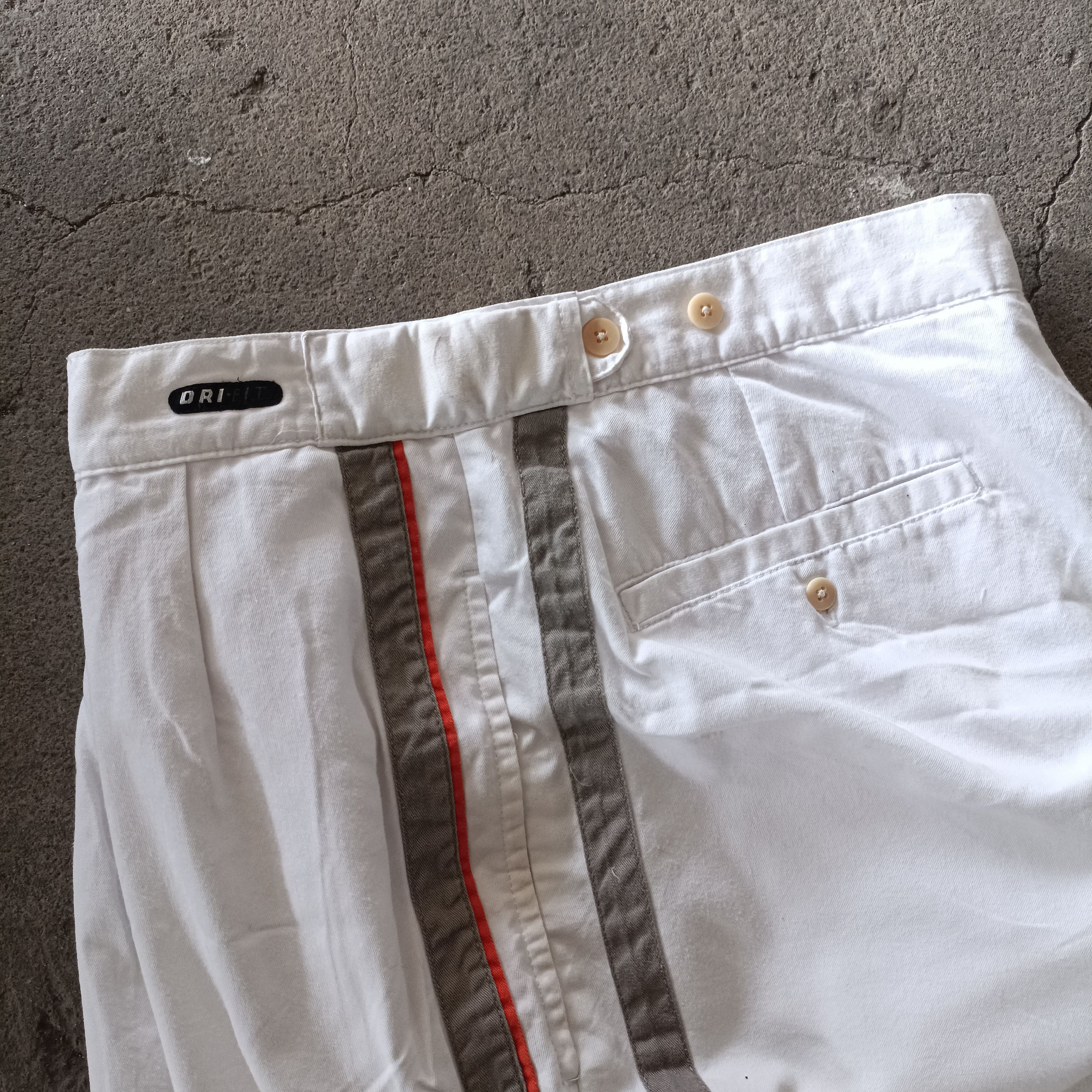 Nike Vintage Nike Court Andre Agassi Size US 32 / EU 48 - 5 Thumbnail