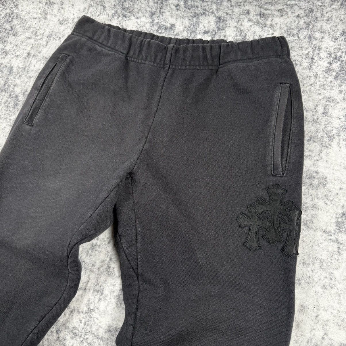 Chrome Hearts Chrome Hearts Triple Cross Patch Paper Jam Sweatpants Size US 34 / EU 50 - 2 Thumbnail