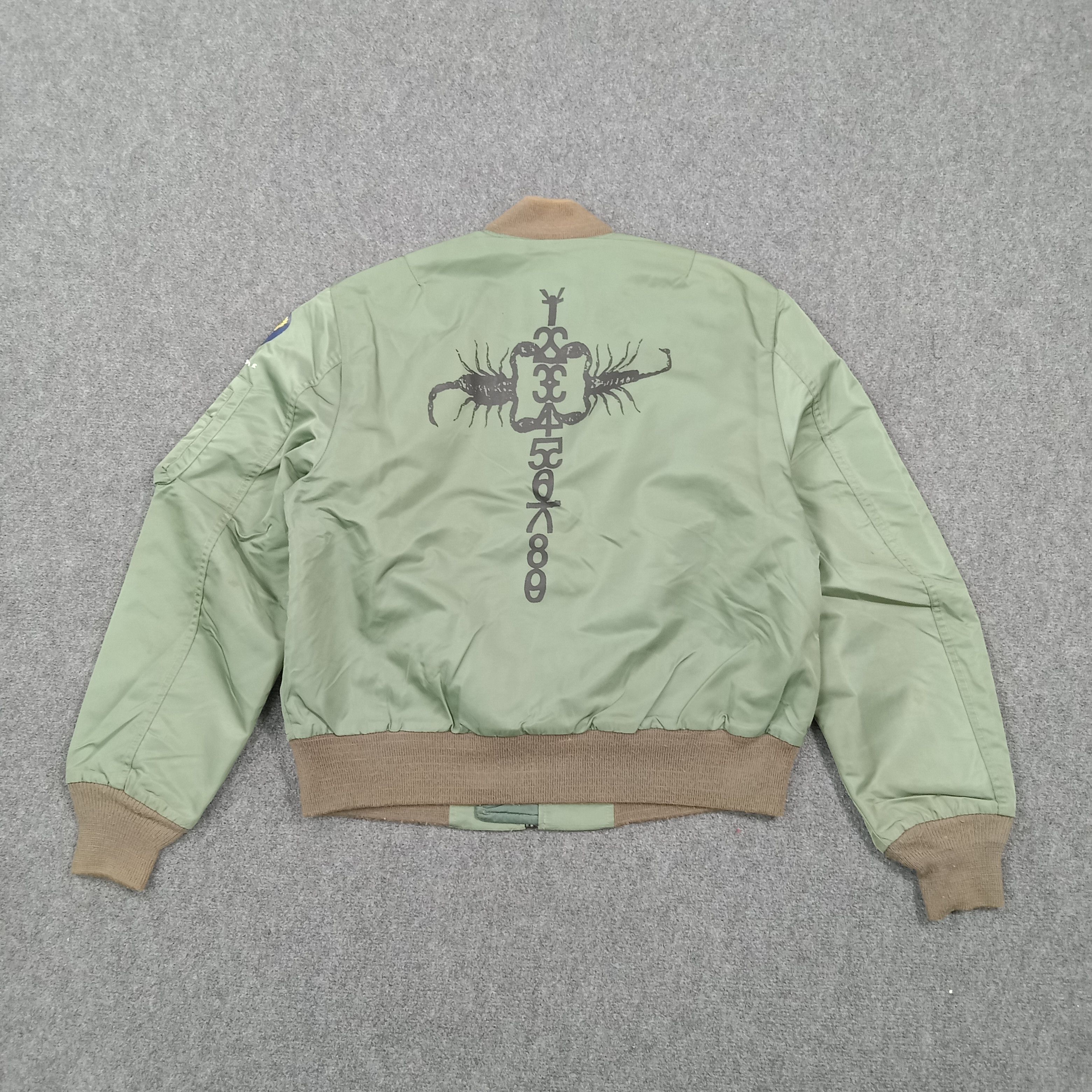 Vintage US Air Force Classic MA-1 Flight Bombers Jacket C277N21 Size US L / EU 52-54 / 3 - 1 Thumbnail