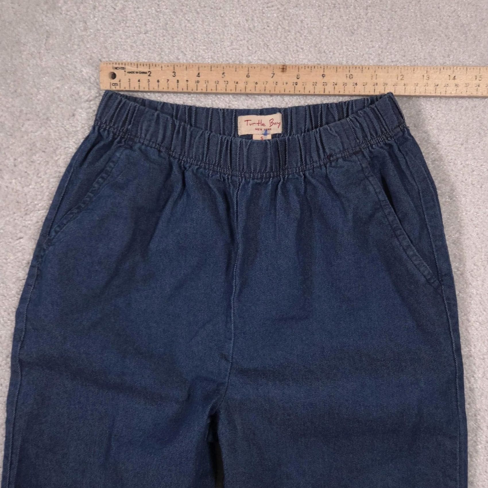 Denime Turtle Bay Jeans Womens Small Denim Elastic Waist Pull On Capri Capri Jeans Casual Pants (S) Blue Denim Pull On Relaxed Straight 20in Inseam Womens Size 28" / US 6 / IT 42 - 6 Thumbnail