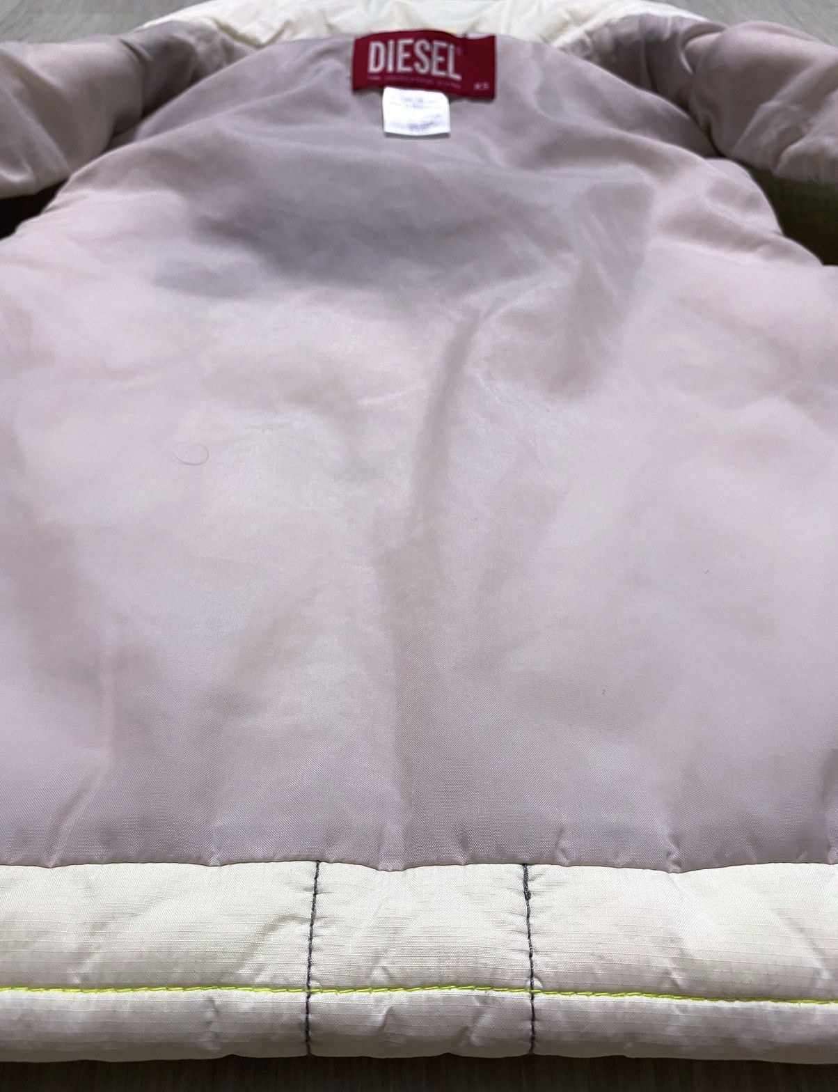 Diesel Women’s Diesel Gorpcore Techwear Vintage White Nylon Vest Size XS / US 0-2 / IT 36-38 - 17 Thumbnail