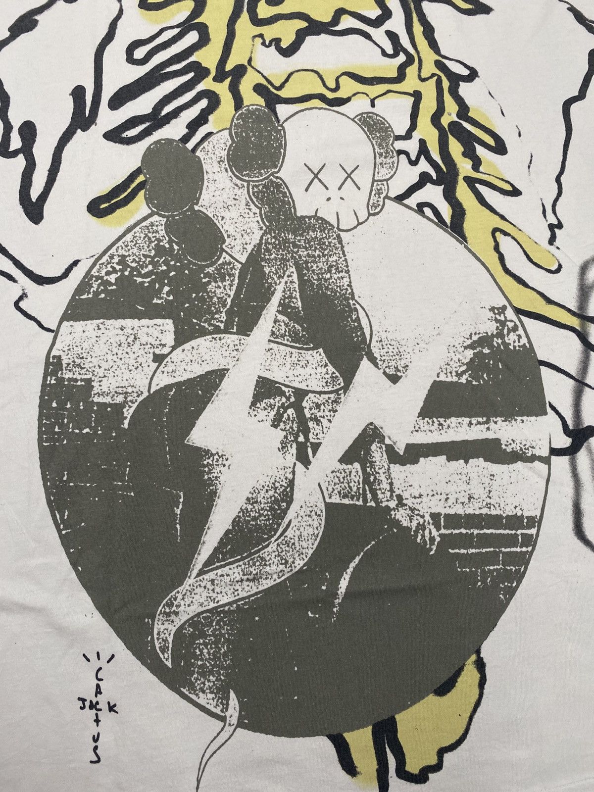 Fragment Design × Kaws × Travis Scott Travis scott x McDonalds t-shirt Size US L / EU 52-54 / 3 - 4 Thumbnail