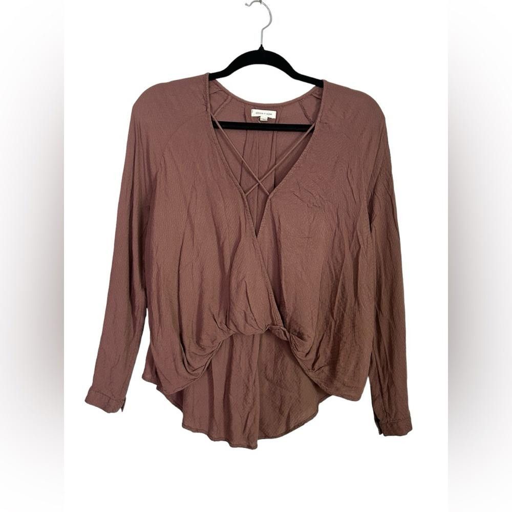 Designer Silence + Noise l Mayfair Plunge Surplice Mauve Top Small Size S / US 4 / IT 40 - 2 Thumbnail