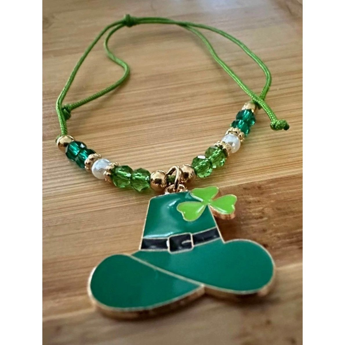 Handmade St Patricks Day Knotted String Beaded Bracelet Leprechaun Ha Size ONE SIZE - 6 Thumbnail