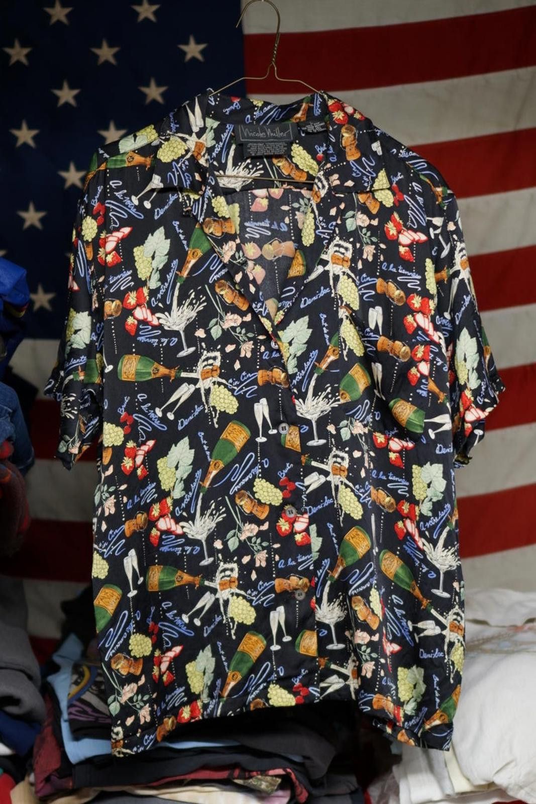 Nicole Miller Woman's Nicole Miller Vintage Cute Festive Silk Shirt Size L / US 10 / IT 46 - 1 Thumbnail