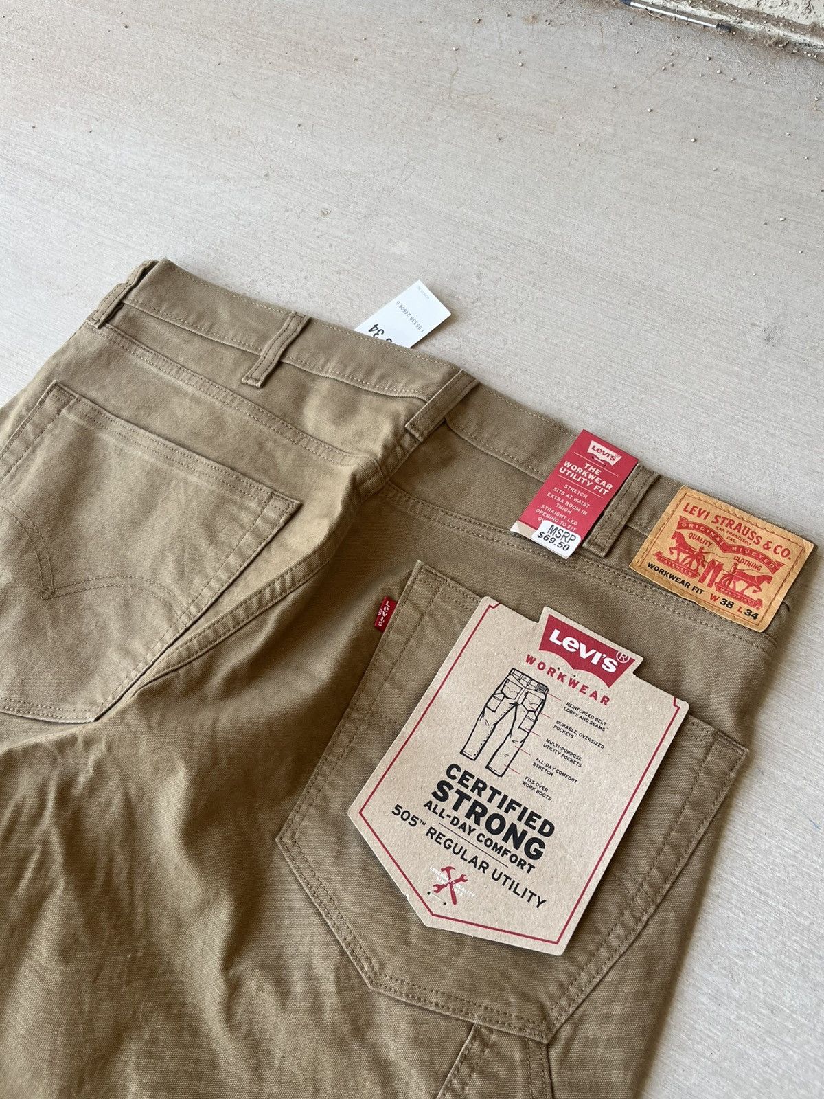 36x34 baggy Deadstock tan carpenter Levi jeans