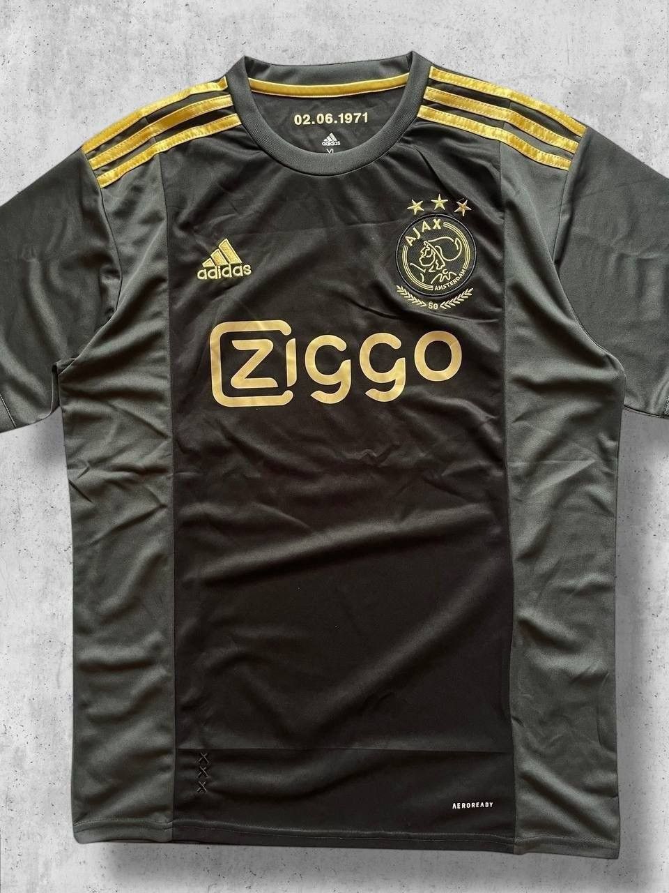 Adidas Adidas Ajax 2020 Jersey soccer football tee t shirt vintage Size US L / EU 52-54 / 3 - 2 Thumbnail