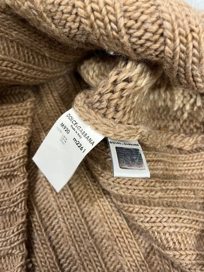 Dolce & Gabbana 2000s Dolce & Gabbana Beige Houndstooth Sleeveless Sweater Size US S / EU 44-46 / 1 - 7 Thumbnail