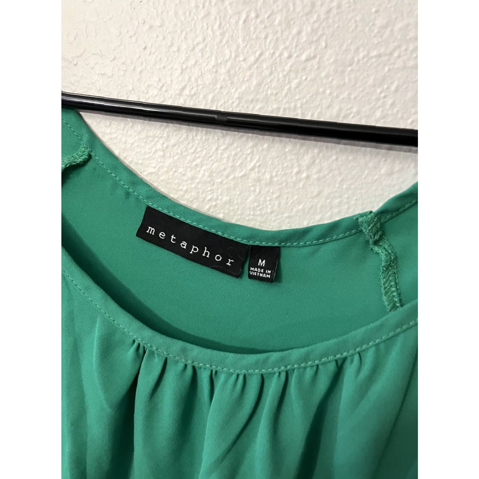 Vintage Metaphor Tank Shirt Women's (Adult) M Green Sleeveless Collared Casual Blouse Polyester Vintage No Size M / US 6-8 / IT 42-44 - 3 Thumbnail