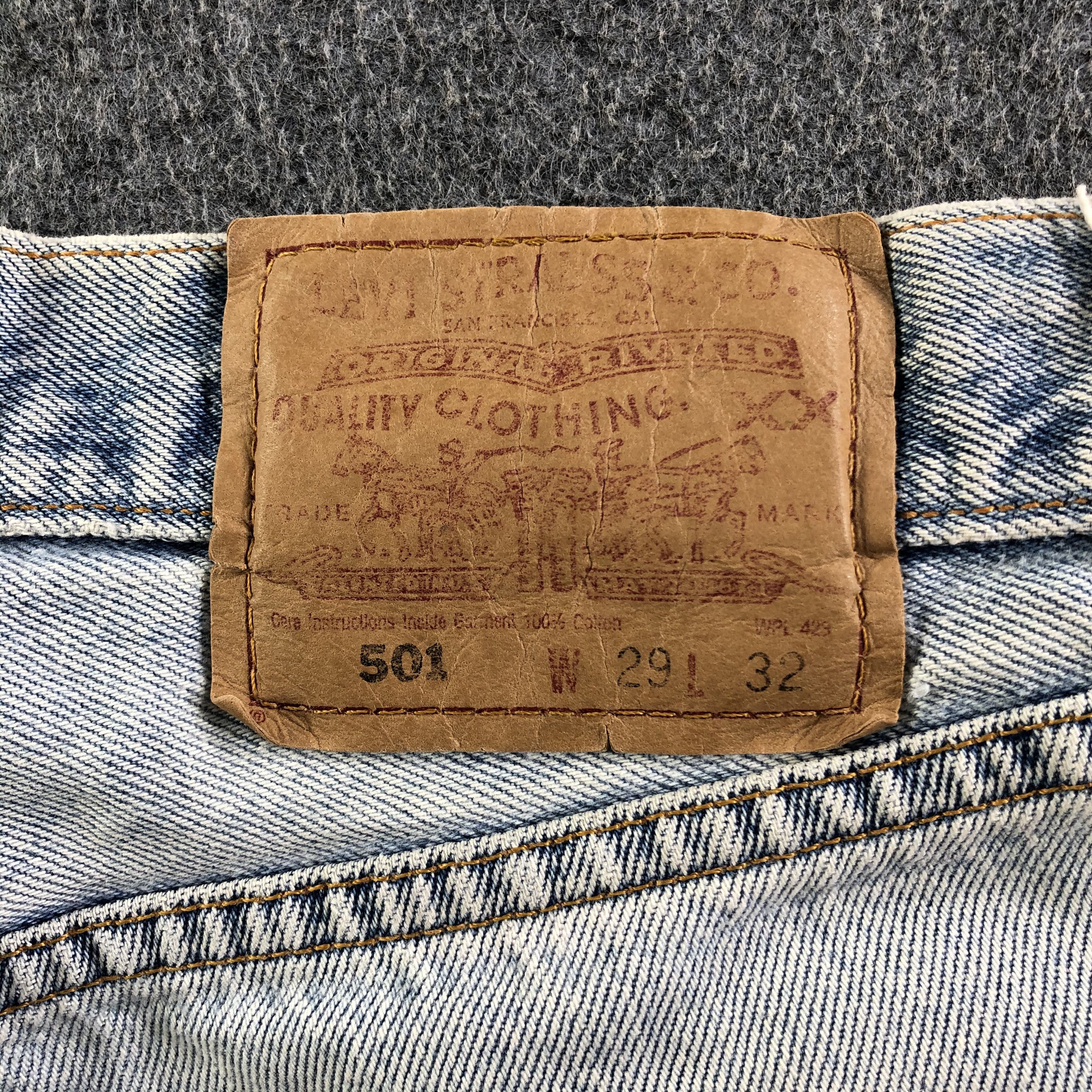 Levi's Vintage 90s Light Wash Levis 501 Jeans-J3388 Size US 29 - 5 Thumbnail