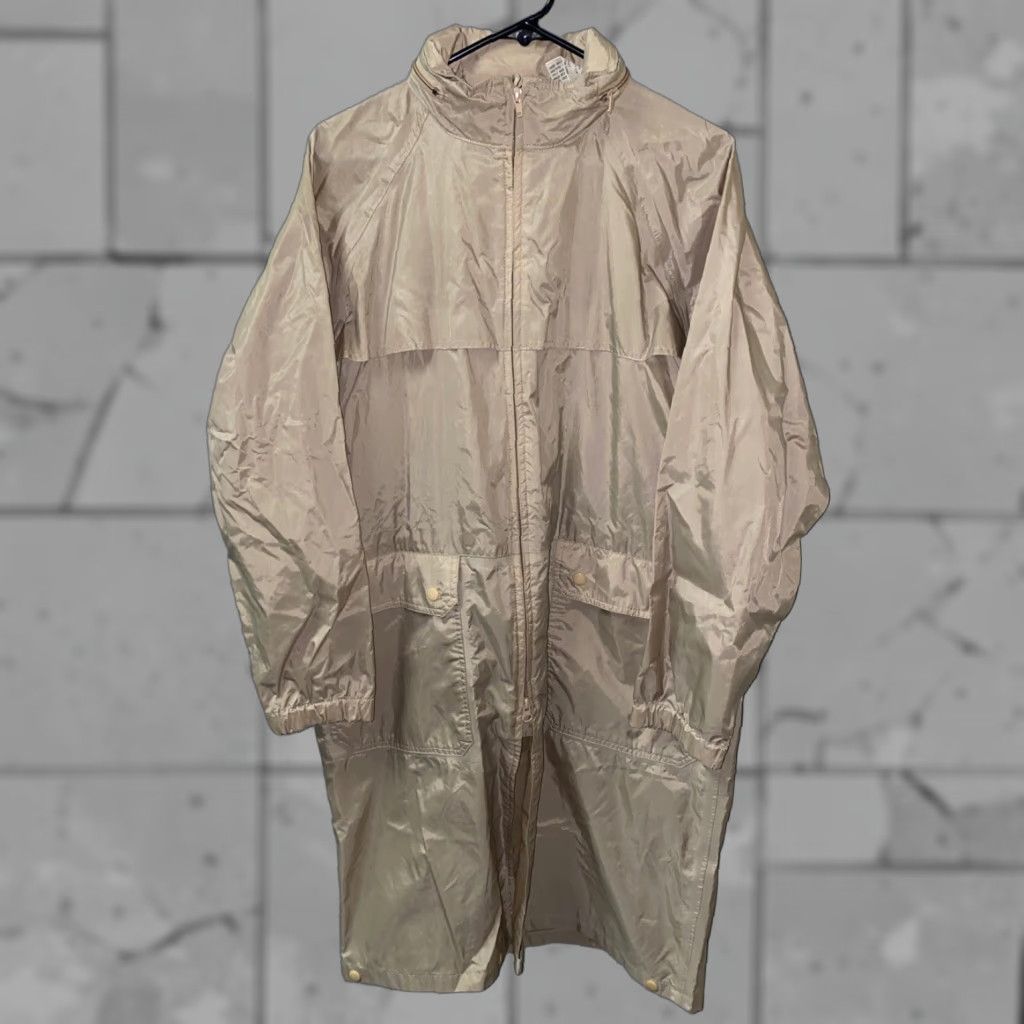 Vintage L.L. Bean Mens Beige Nylon Full Zip Rain Jacket Size S Size US S / EU 44-46 / 1 - 1 Thumbnail