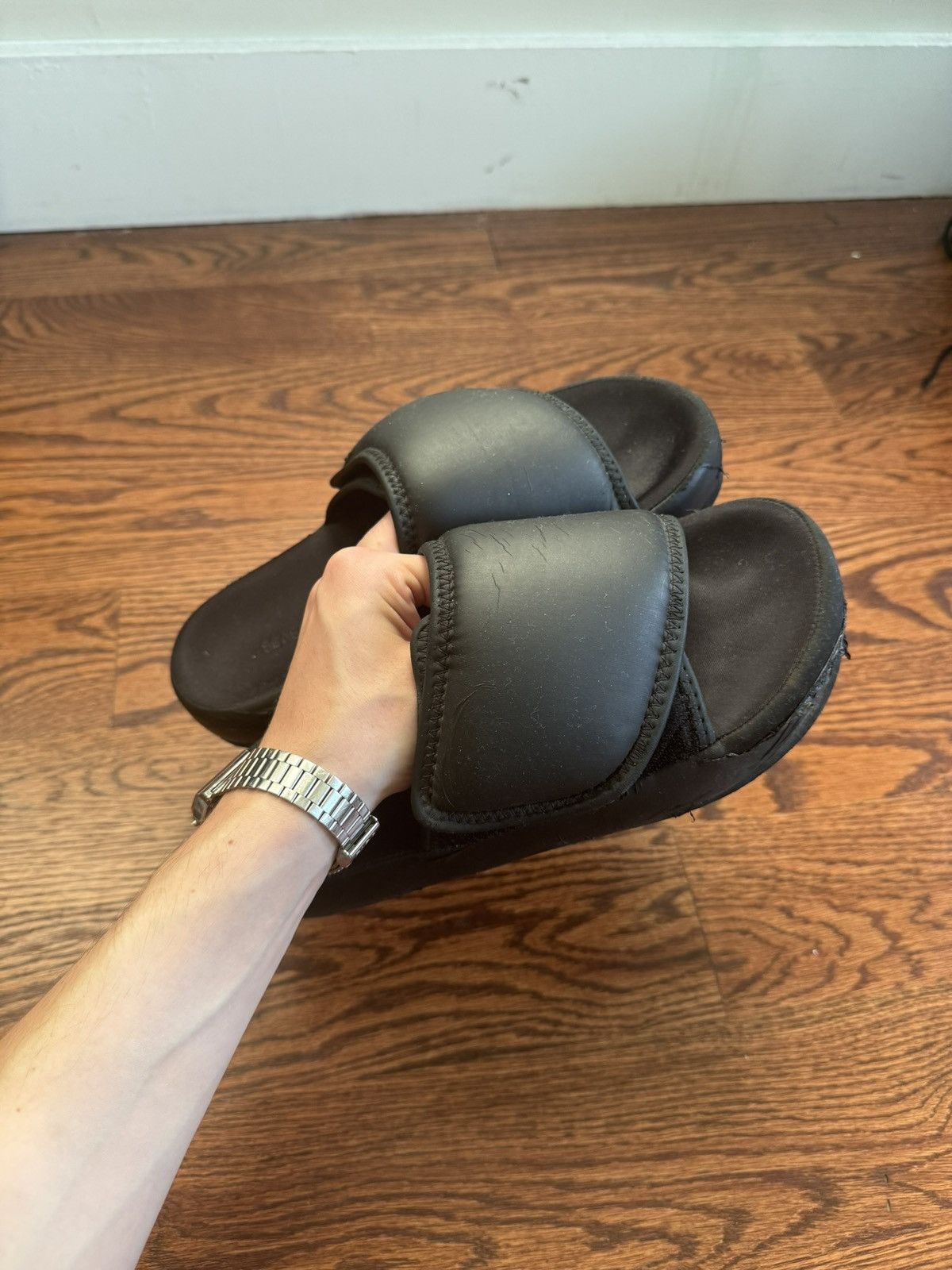 Yeezy Yeezy Season 7 Neoprene Slippers Size 41/US8 Size US 8 / EU 41 - 1 Thumbnail