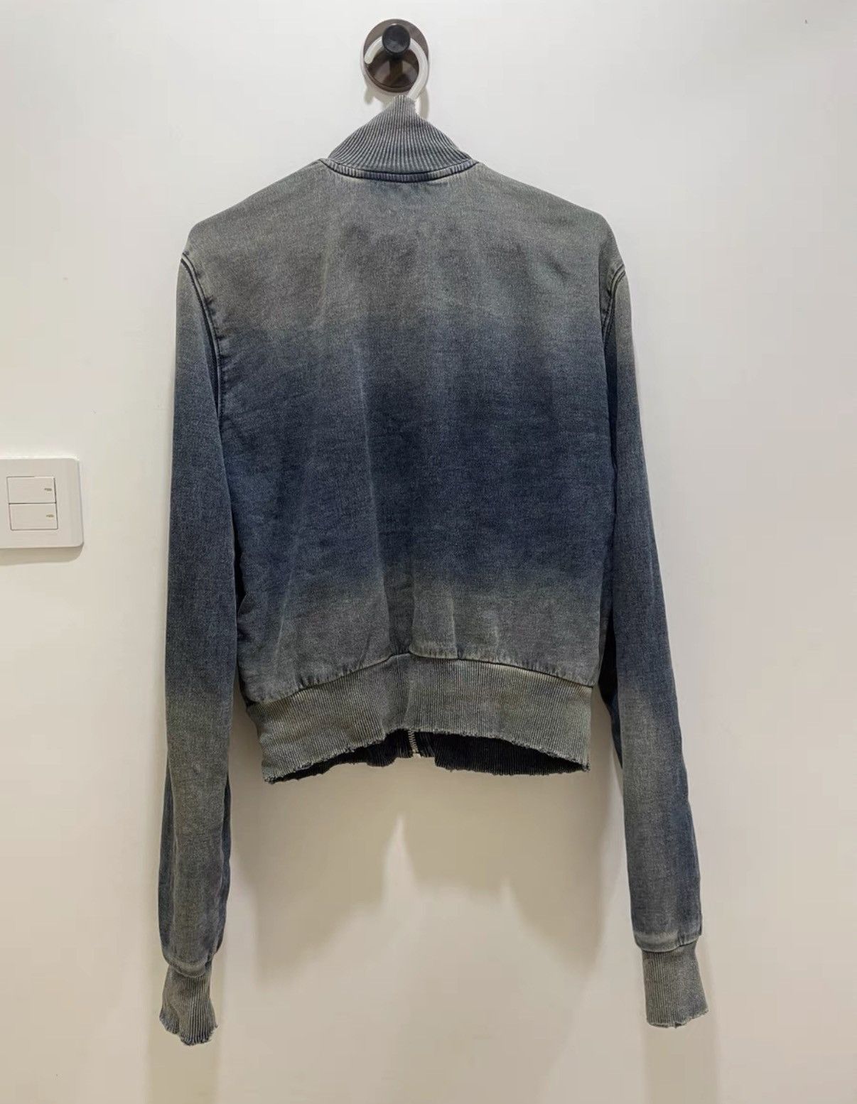 Diesel Diesel Washed Distressed Denim Jacket Size L / US 10 / IT 46 - 2 Thumbnail