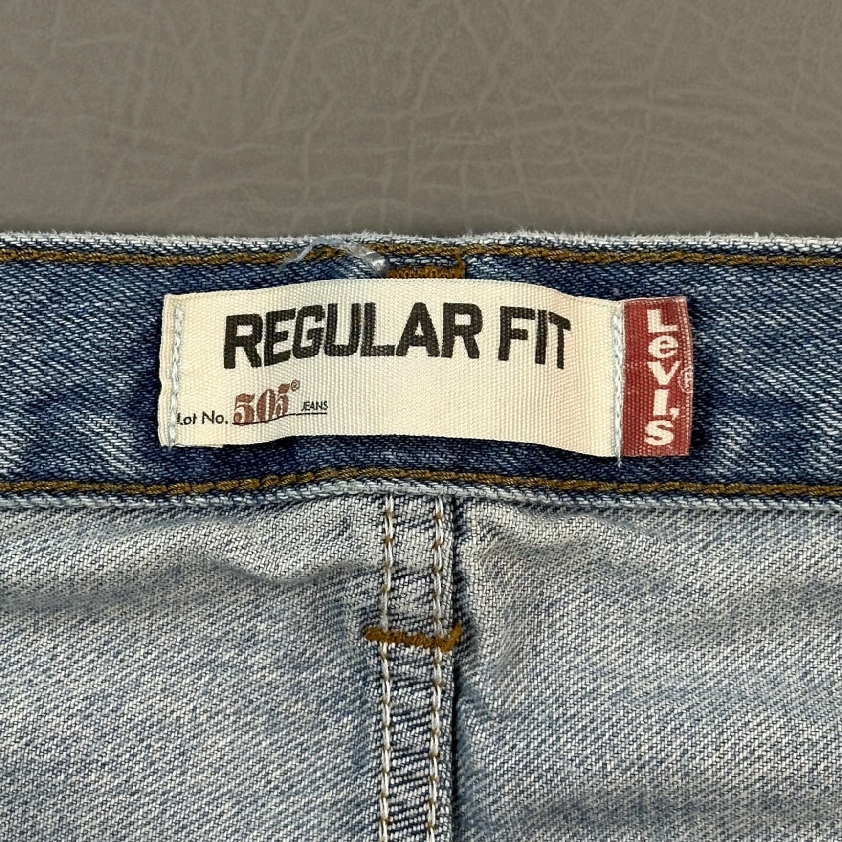 Levi's Vintage Levi's 505 Jeans Mens 36x33 Stone Wash Regular Straight Fit 90s Cowboy Retro USA Jeans Mens Size US 36 / EU 52 - 6 Thumbnail