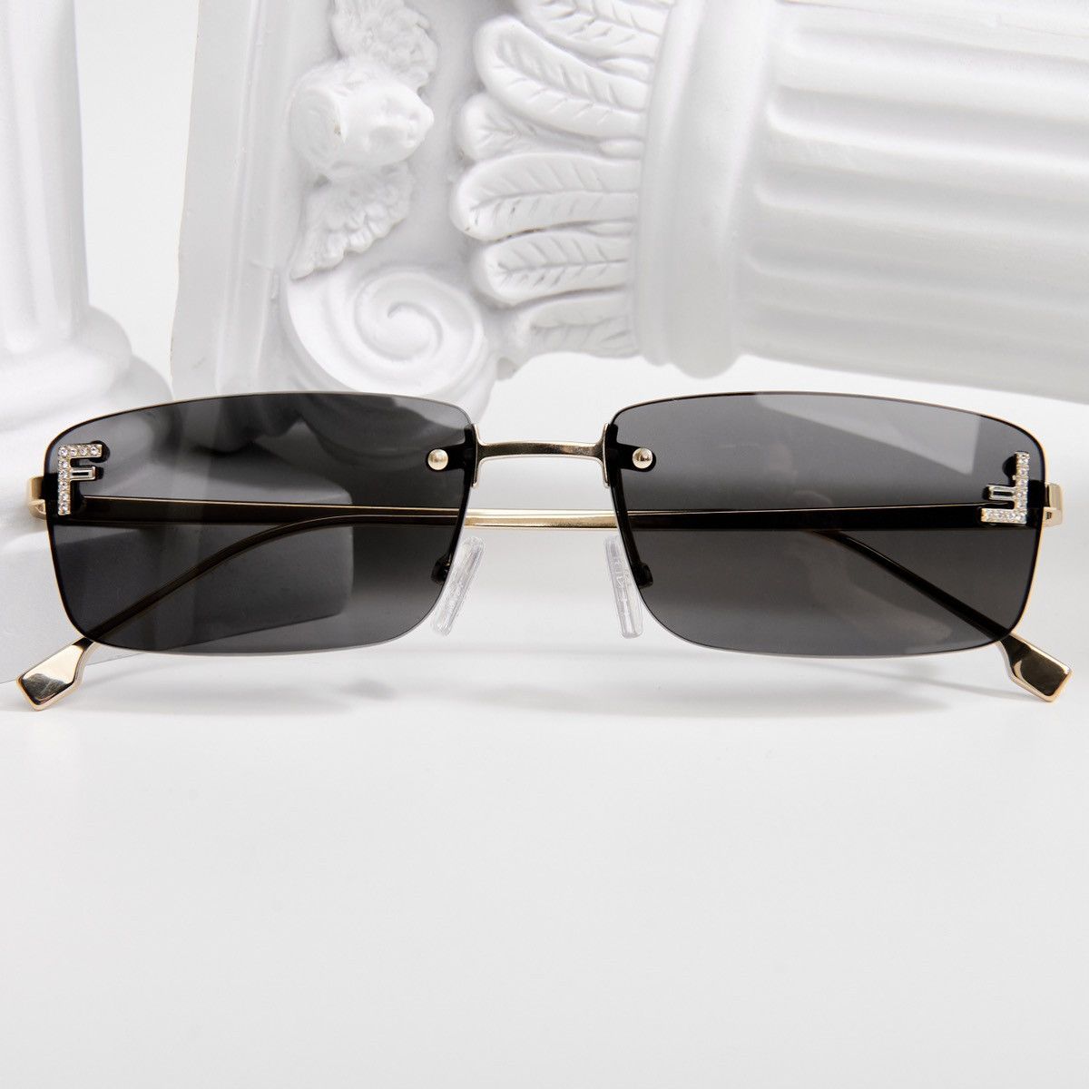 Fendi FENDI FE4172US 32A SUNGLASSES Size ONE SIZE - 6 Thumbnail