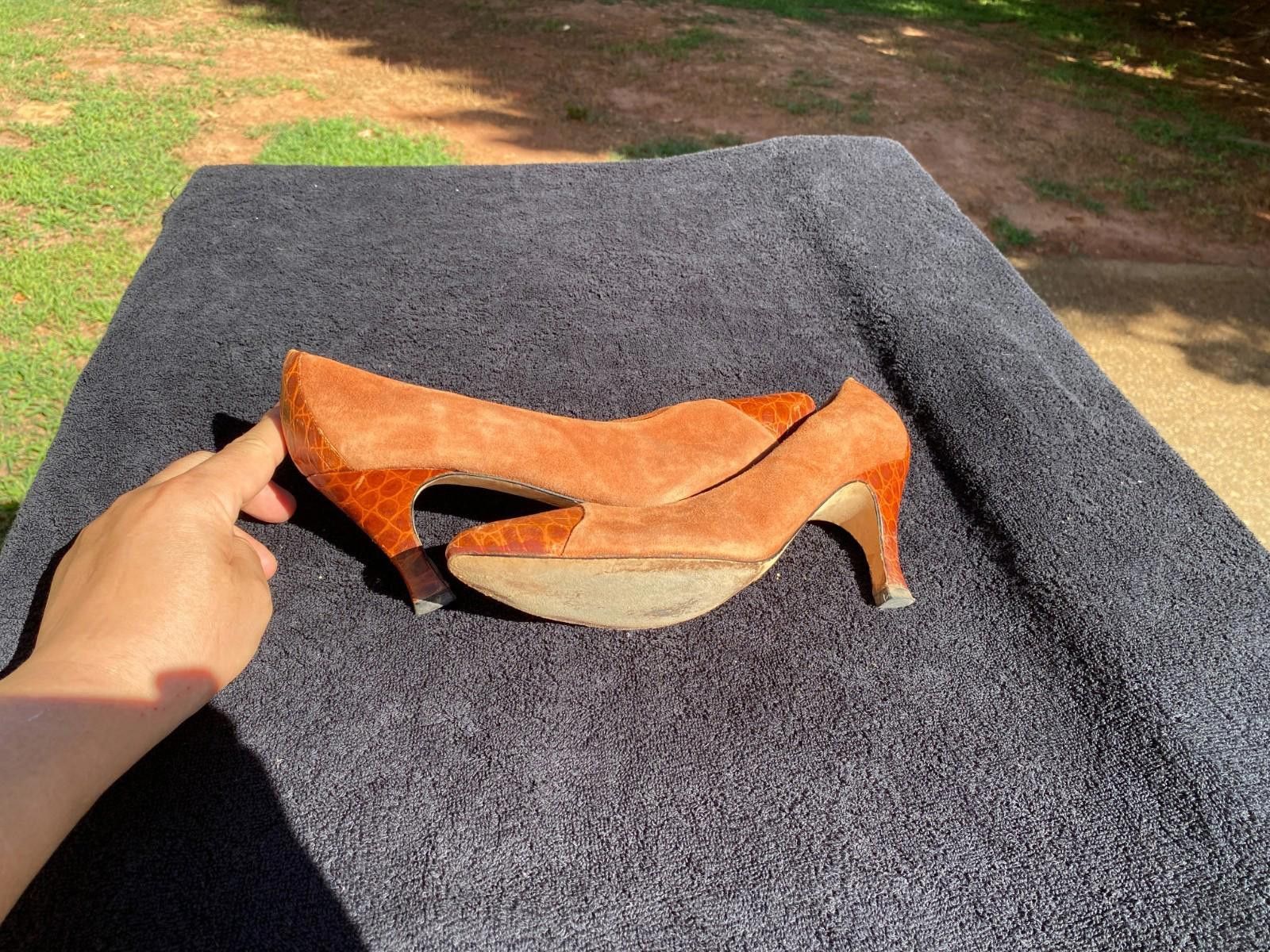 Nordstrom VINTAGE Nordstrom 70s heels size 9.5B (#S1001) Size US 9.5 / IT 39.5 - 3 Thumbnail