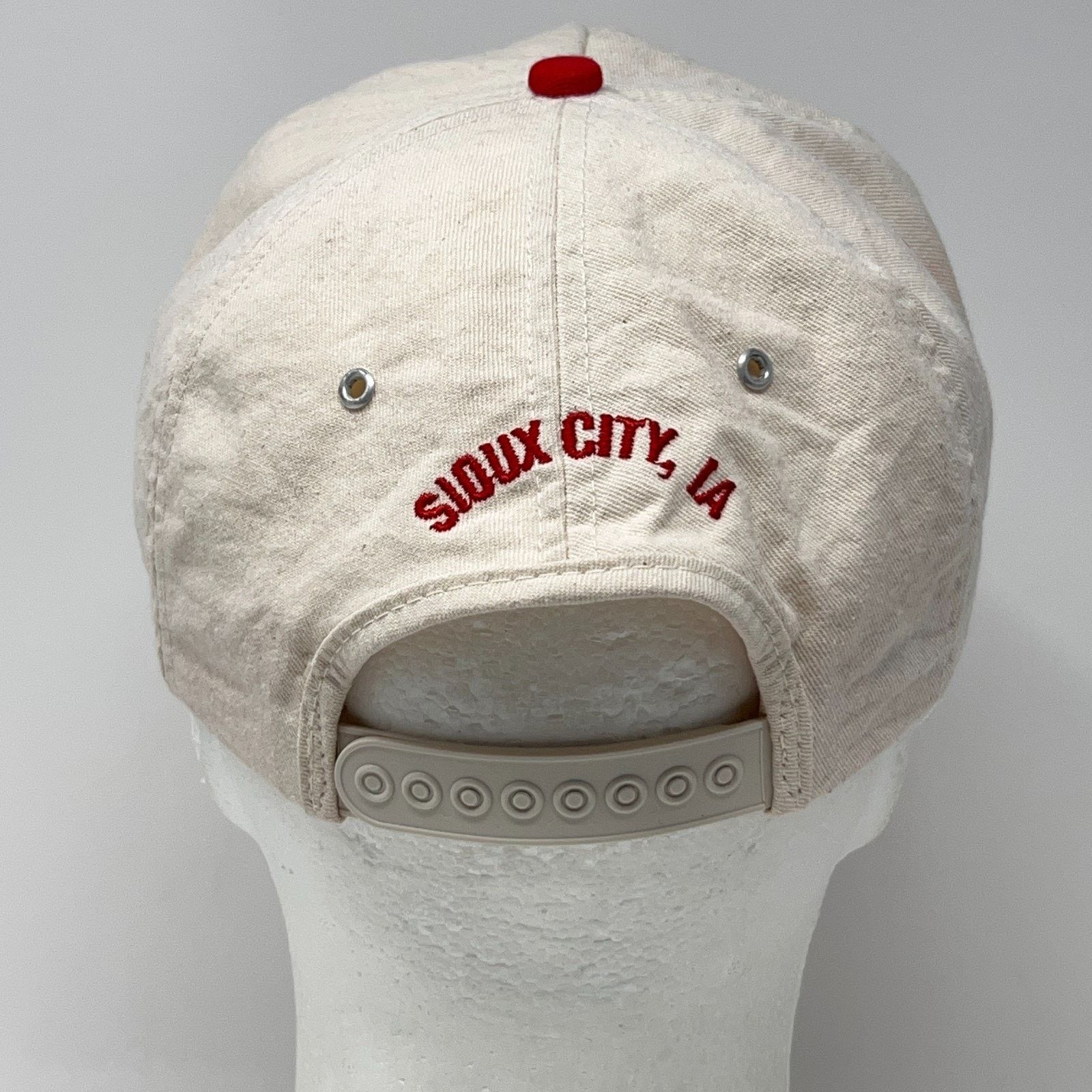 Vintage Vintage 90s Green Valley Golf Course Hat Cap Sioux City Red Size ONE SIZE - 3 Thumbnail