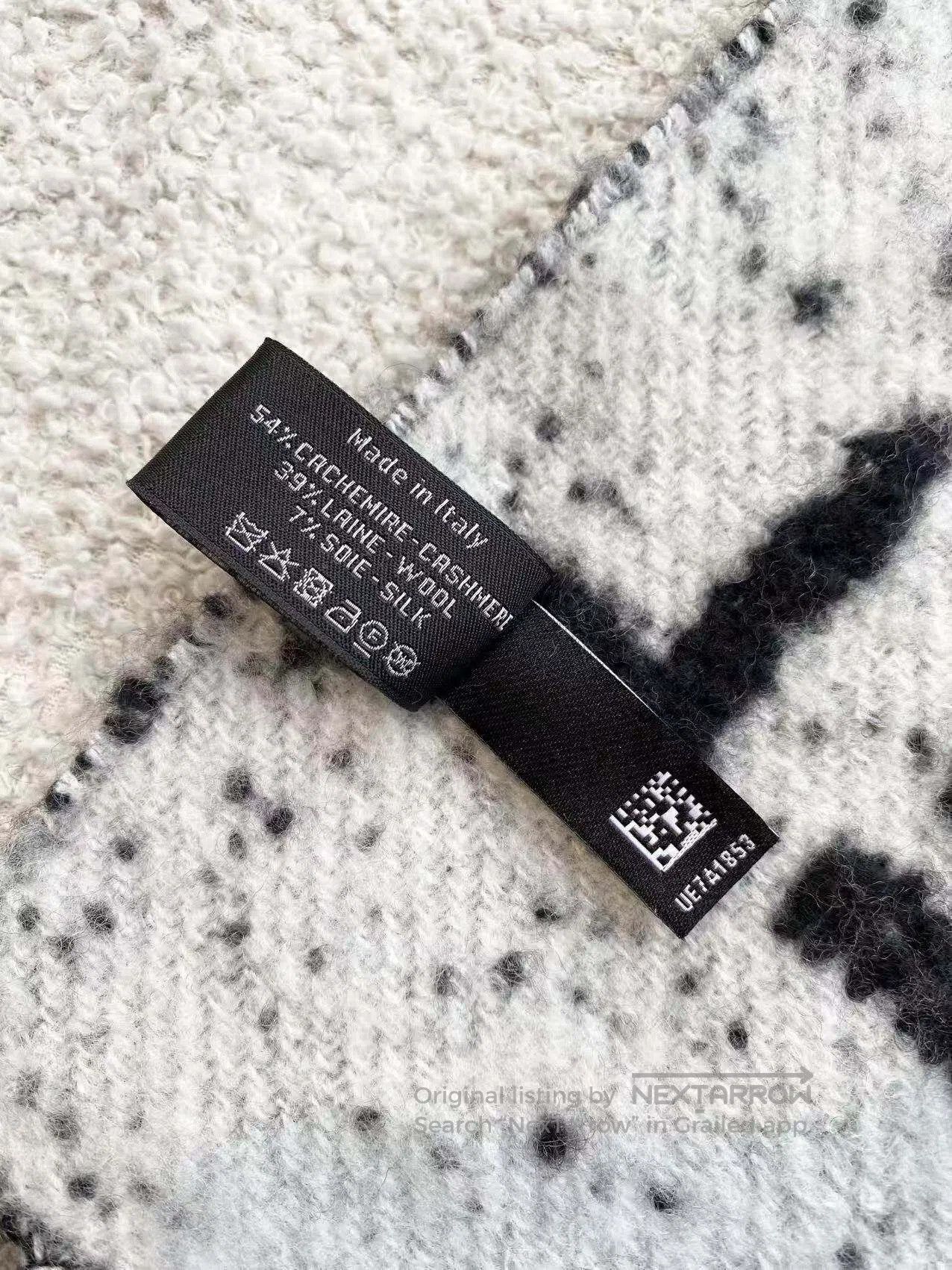 Chanel Chanel Slogan logo fringed scarf| Size ONE SIZE - 6 Thumbnail
