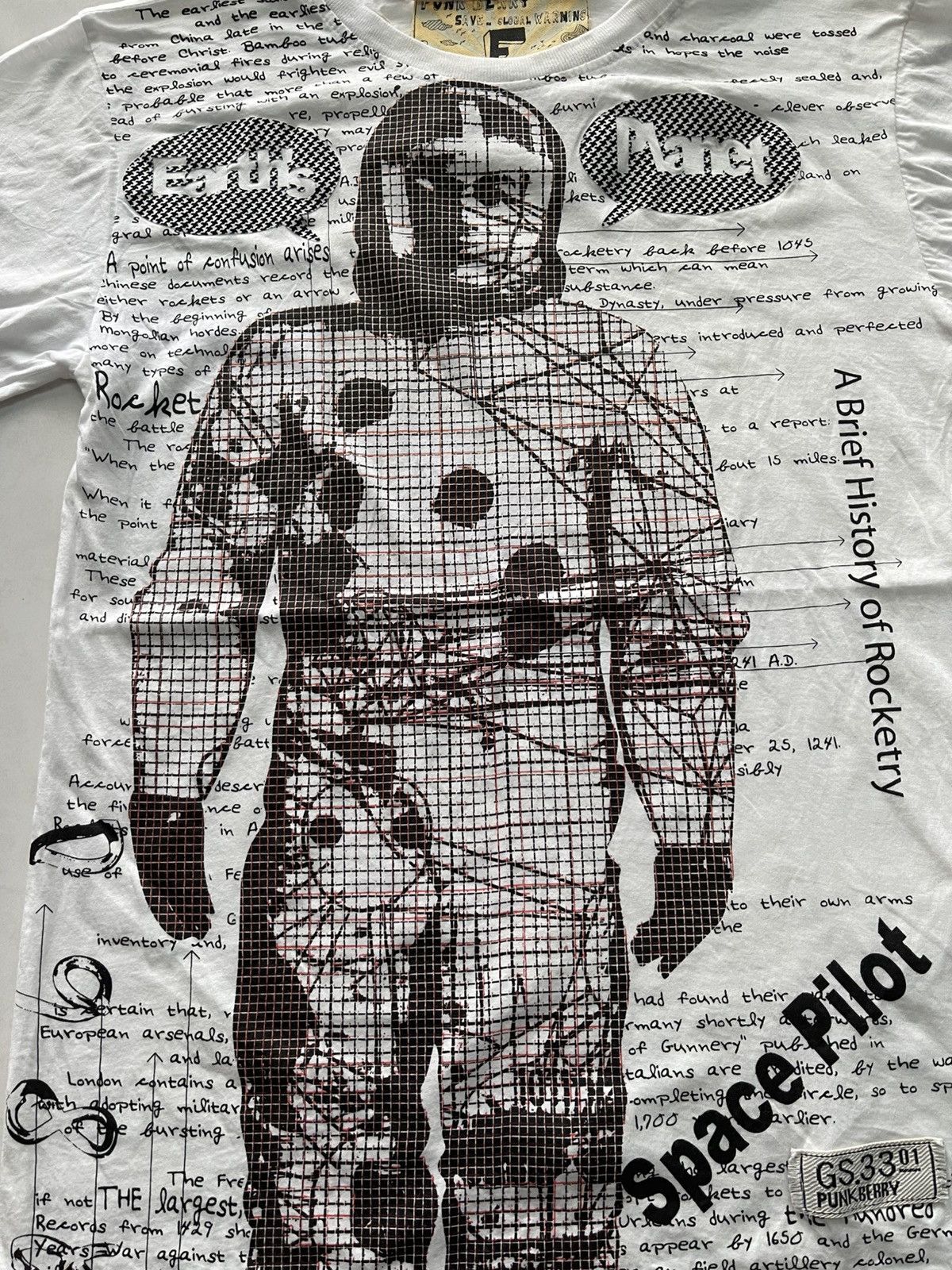 Vintage VINTAGE PUNK BERRY SPACE PILOT TEE VERY RARE Size US M / EU 48-50 / 2 - 2 Thumbnail