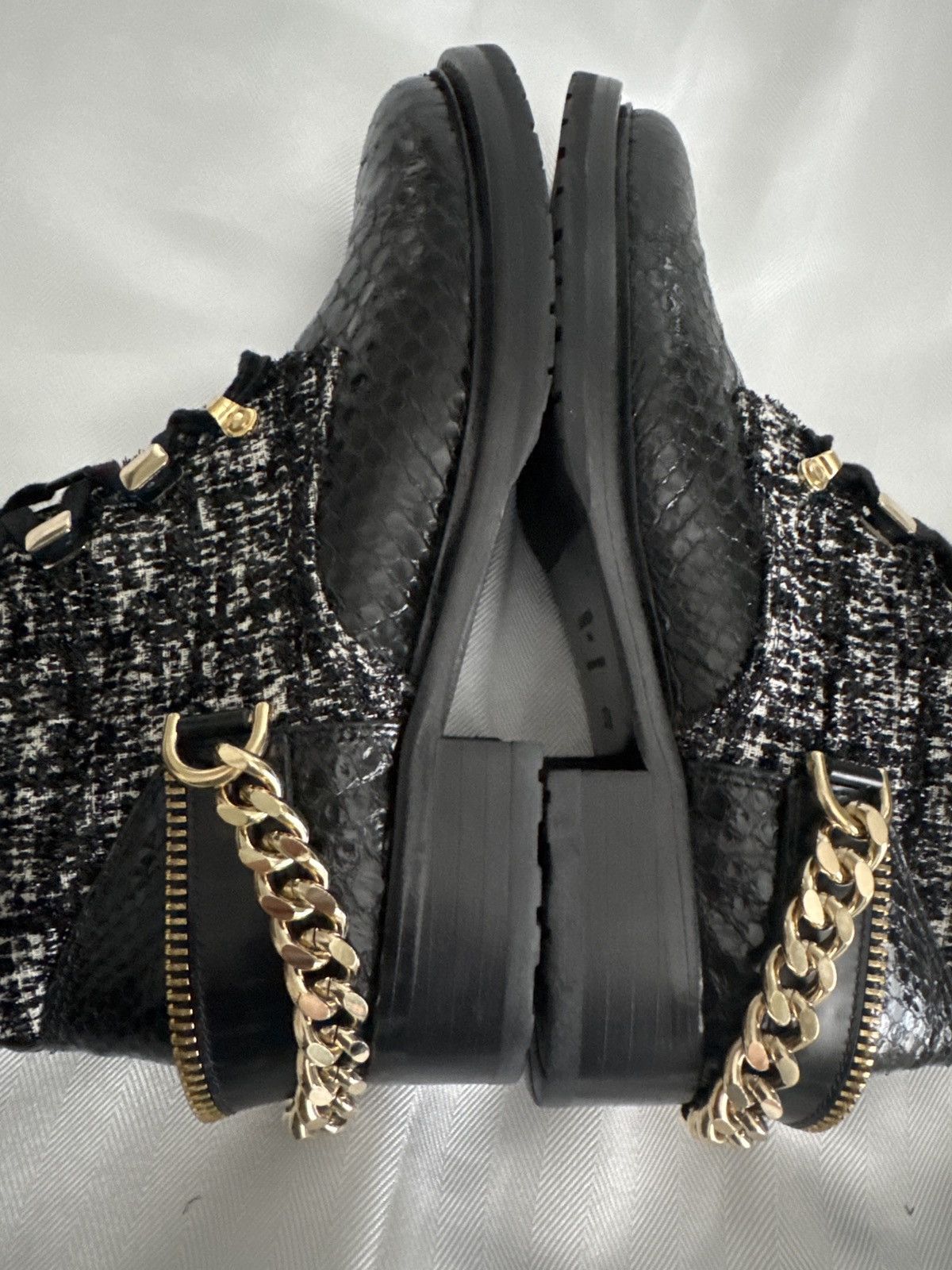 Lanvin Lanvin women's lace-up boots Size US 7.5 / IT 37.5 - 2 Thumbnail