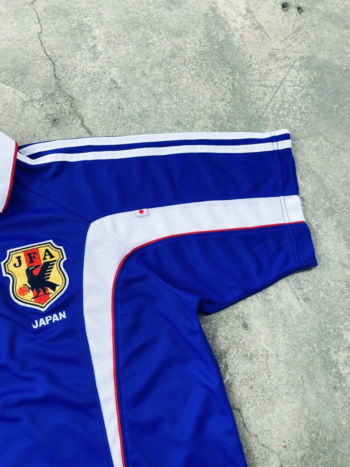 Adidas Vintage 1999-00 Adidas JFA Home Jersey Size US M / EU 48-50 / 2 - 13 Thumbnail