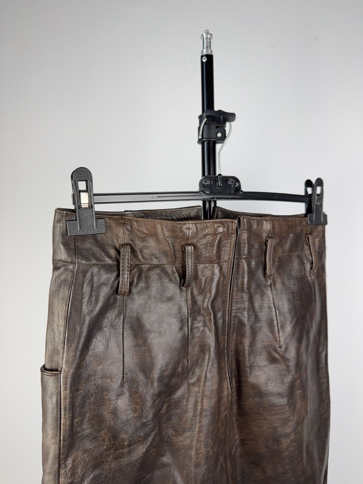 Leather Vintage 90s Retro Punk Rock Avant Garde Real Leather Skirt Size 28" / US 6 / IT 42 - 6 Thumbnail