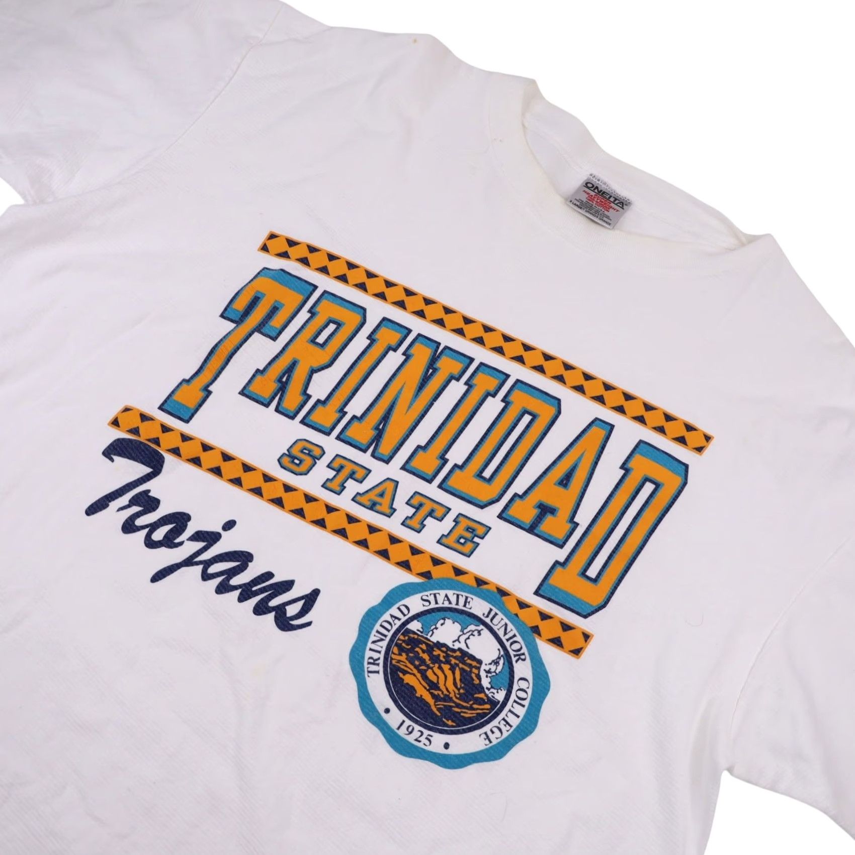 Vintage VINTAGE Trinidad State Trojans Mens XL Graphic T Shirt White Size US XL / EU 56 / 4 - 2 Thumbnail