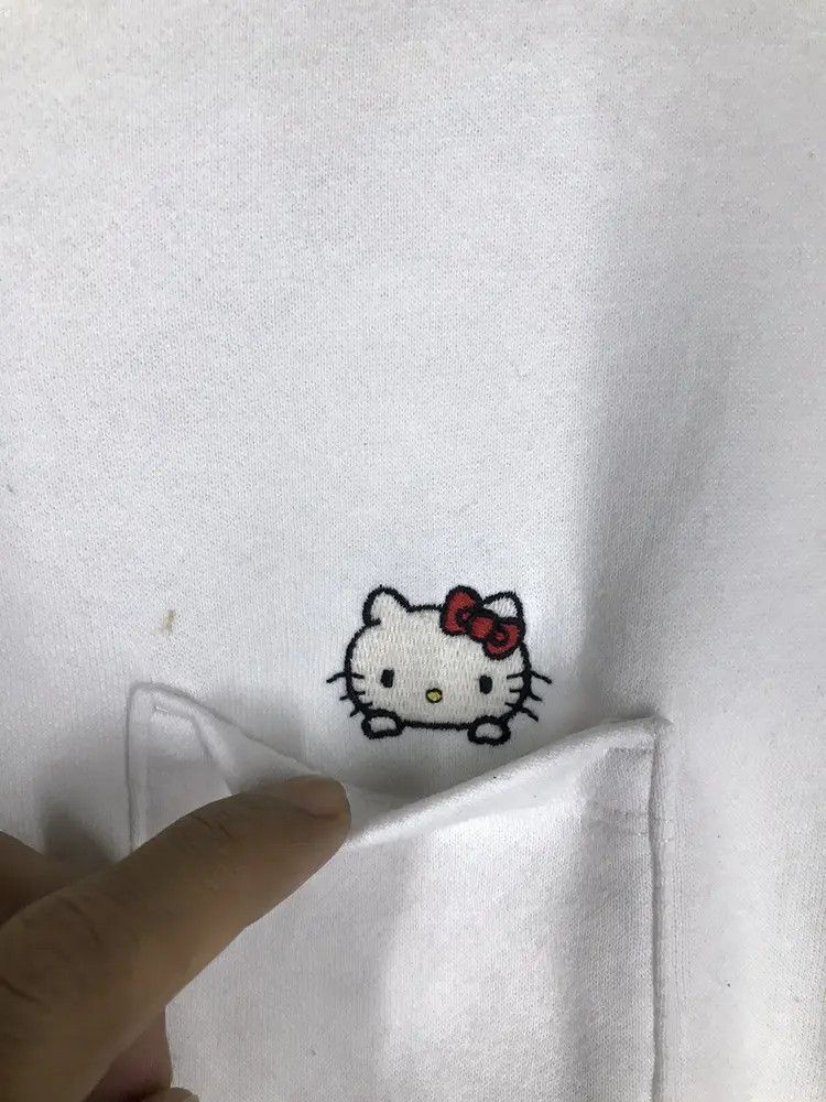GU Hello Kitty X GU Crop Tops Size M / US 6-8 / IT 42-44 - 5 Thumbnail