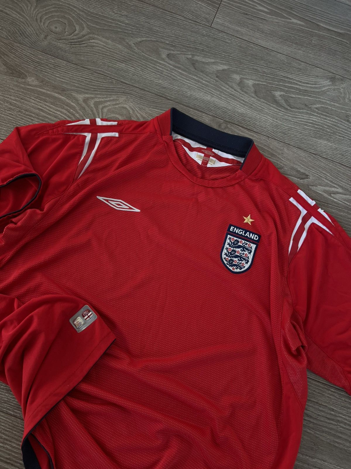 Umbro ‼️VINTAGE 2004/06‼️Umbro England Team Football Official Tee Size US XL / EU 56 / 4 - 15 Thumbnail