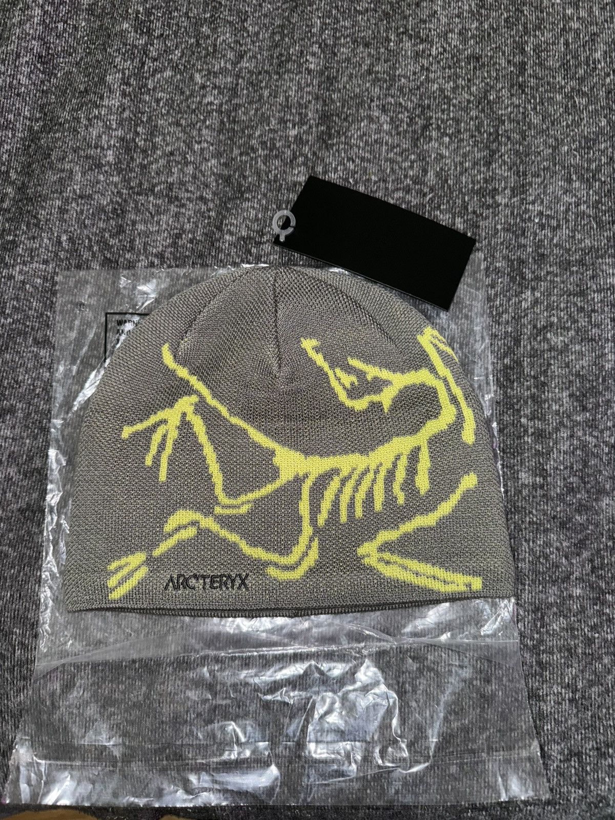 Arc'teryx Arcteryx Beanie Hat Black 'Bird Head Toque Orca