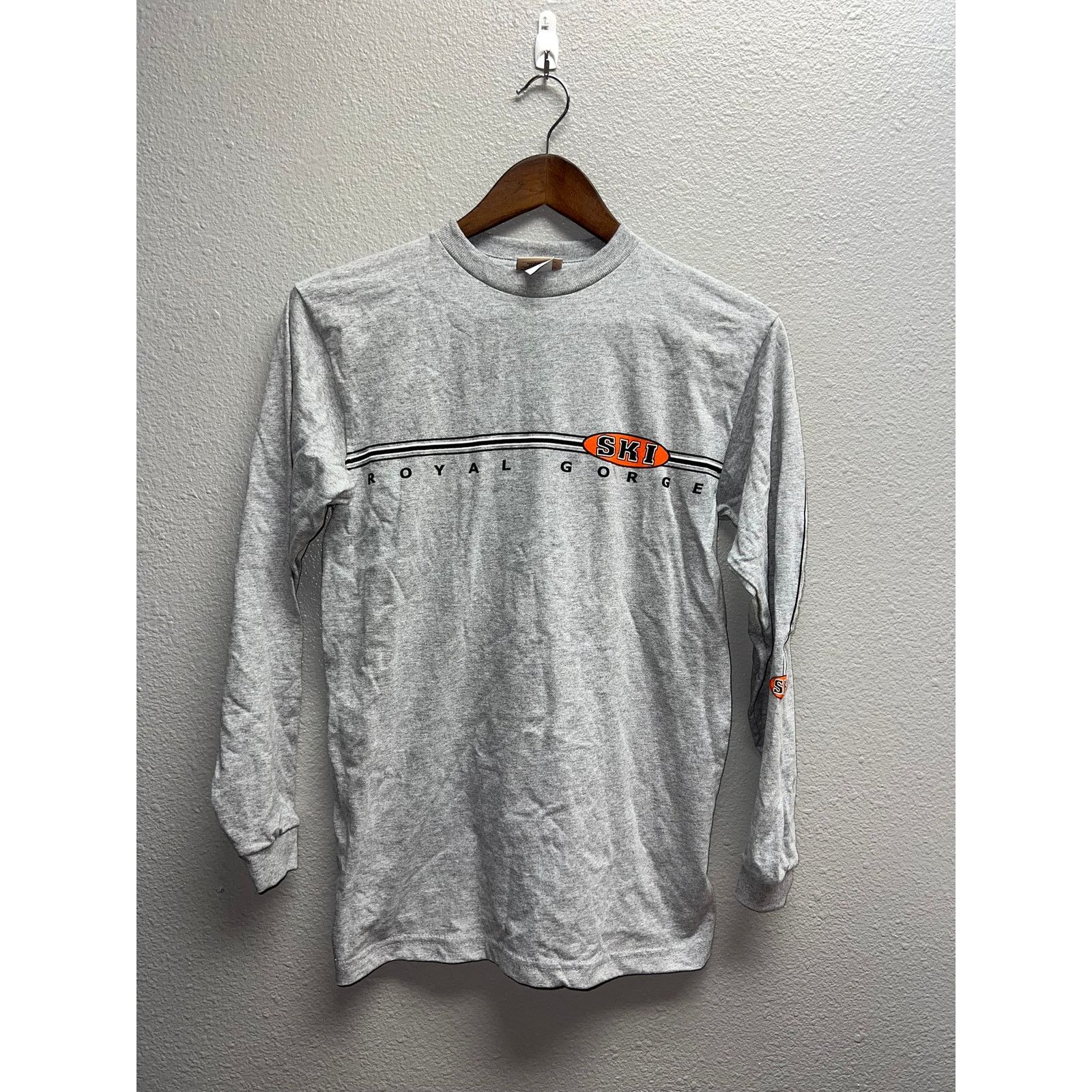 Vintage Vintage Royal Gorge Shirt Ski Skiing Gray Tee 90s Men's S Size US S / EU 44-46 / 1 - 1 Thumbnail
