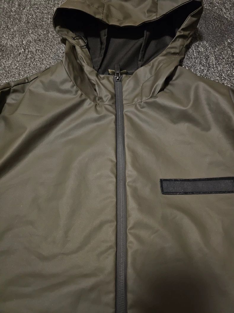 Fendi FENDI Raincoat, hooded jacket Size US S / EU 44-46 / 1 - 2 Thumbnail