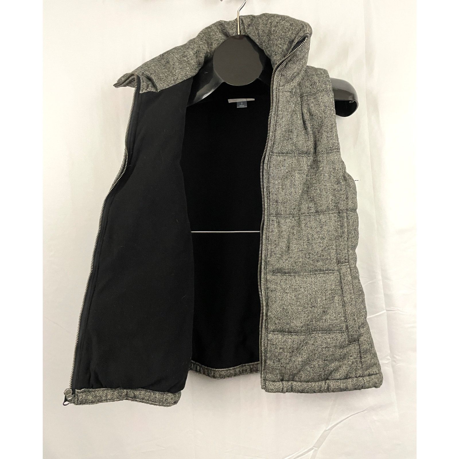 Old Navy Old Navy Herringbone Wool Blend Puffer Vest SMALL Size S / US 4 / IT 40 - 7 Thumbnail