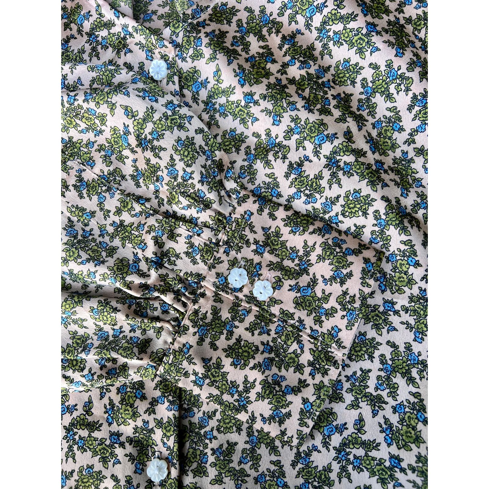 Levi's Women Levis XL Delany Button Front Blouse Flowy Satin Floral Size XL / US 12-14 / IT 48-50 - 7 Thumbnail