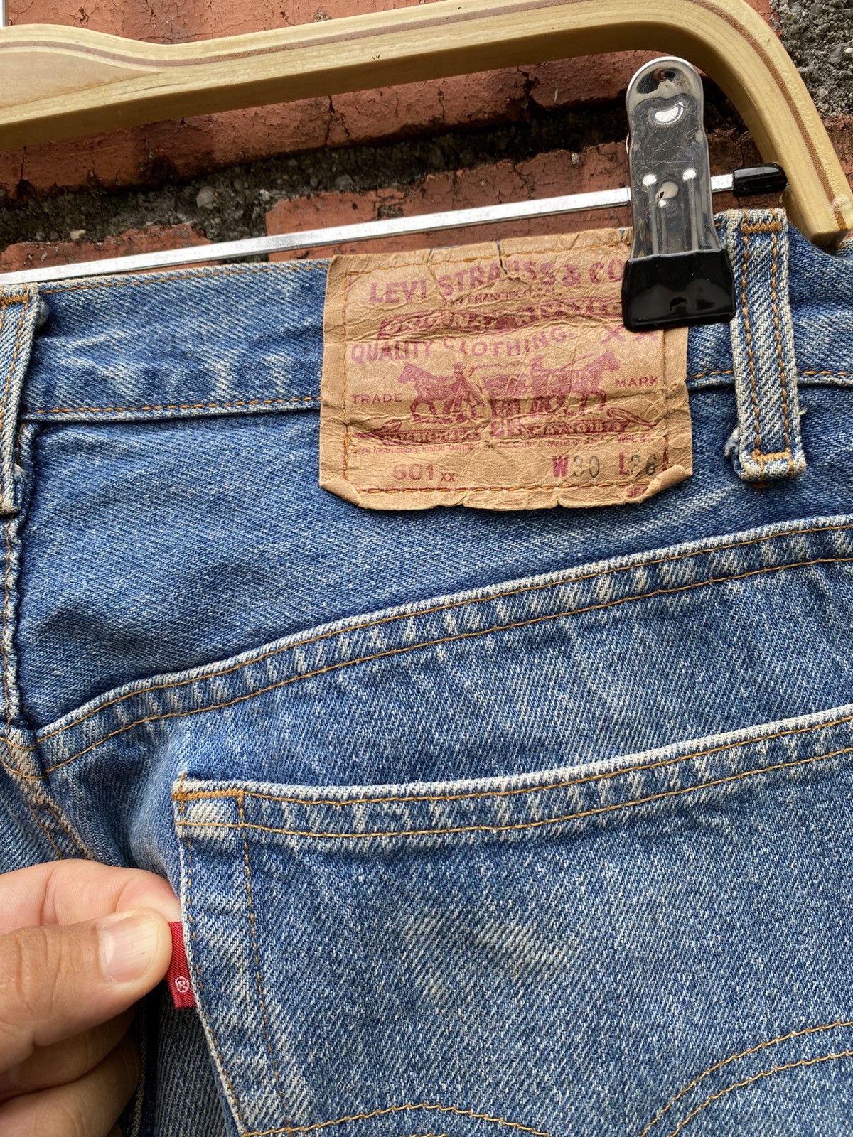 Levi's Vintage Clothing W30x32.5 Vintage levi's 501xx made in USA 90s Size US 30 / EU 46 - 5 Thumbnail