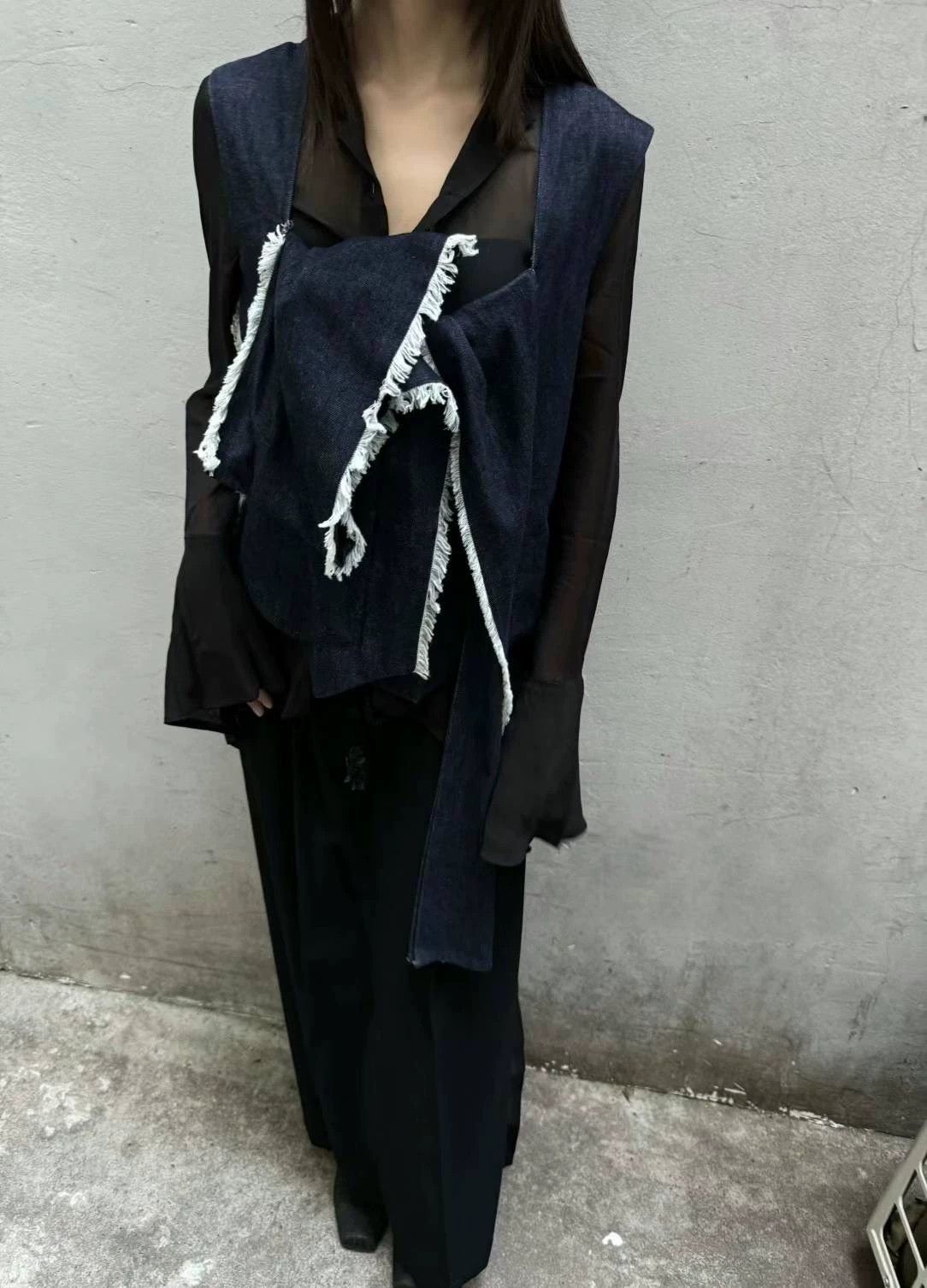Yohji Yamamoto Yohji Yamamoto Denim Vest Multi-Way Size 2 Size M / US 6-8 / IT 42-44 - 4 Thumbnail