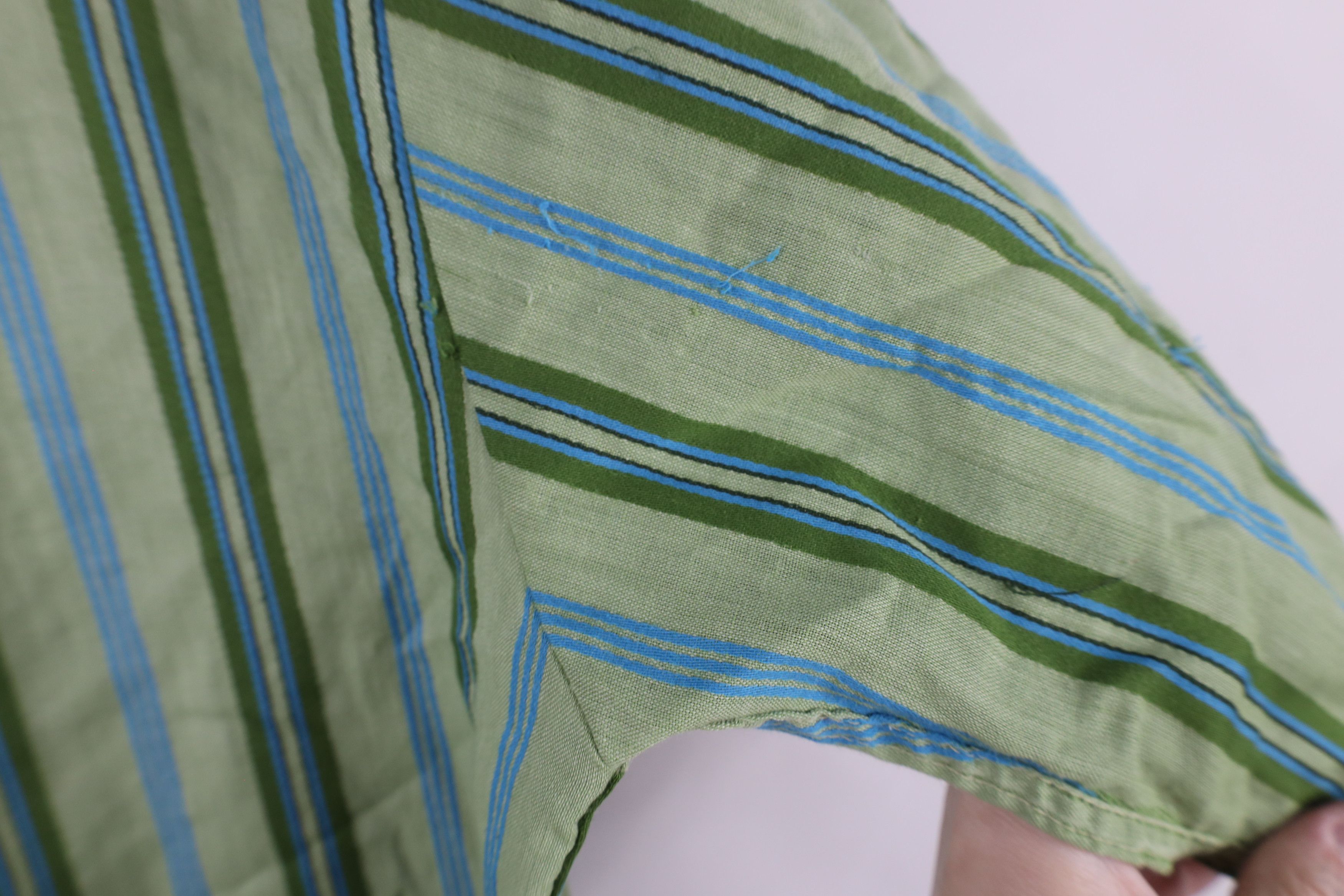 Vintage Vintage 60s 70s Streetwear Tapered Striped Button Shirt USA Size US M / EU 48-50 / 2 - 9 Thumbnail