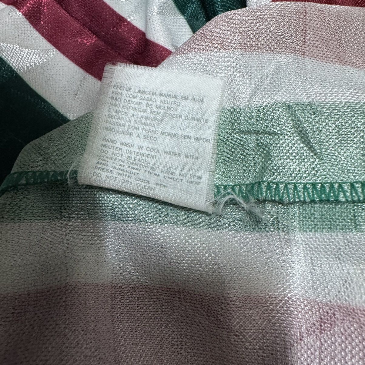 Vintage Vintage 92/93 Fluminense Jersey Home Size US M / EU 48-50 / 2 - 15 Thumbnail