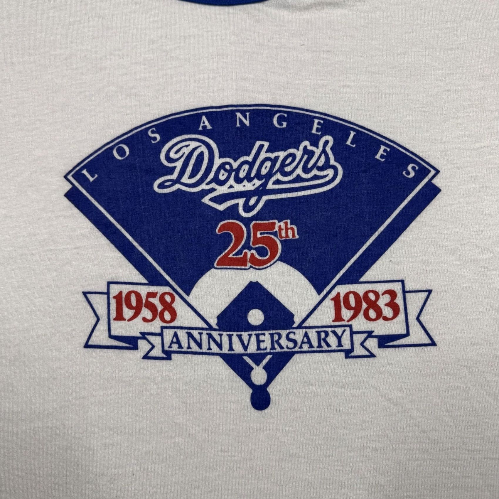 Hanes VINTAGE Hanes LA Dodgers Ringer T Shirt XL White Baseball Tee 1983 90s Disney Mickey Mouse Logo Men X L White 80s 90s Shirt Mens Size US XL / EU 56 / 4 - 3 Thumbnail
