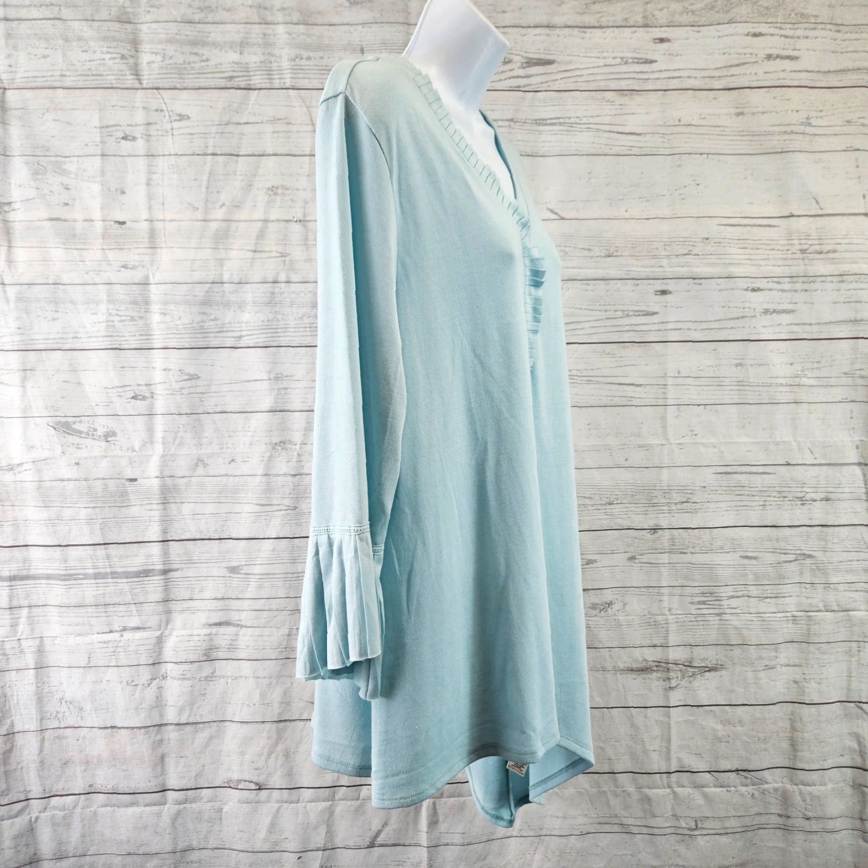 Soft Surroundings Soft Surroundings Blouse Womens Oleander Top L Solid Teal 3/4 Sleeve V-Neck Pullover Tunic Dressy Womens Size L / US 10 / IT 46 - 3 Thumbnail