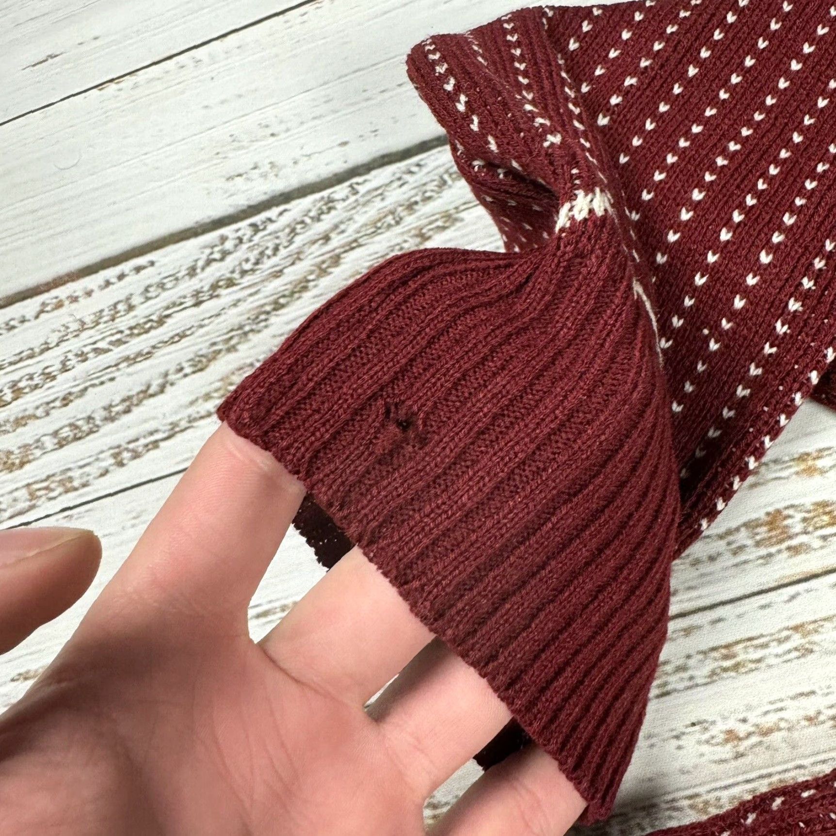 Vintage VTG Townsley Nordic Winter Sweater Shirt Mens Small Maroon Acrylic Patterned 80s Christmas Ugly Sweater Men’s S Size US S / EU 44-46 / 1 - 5 Thumbnail