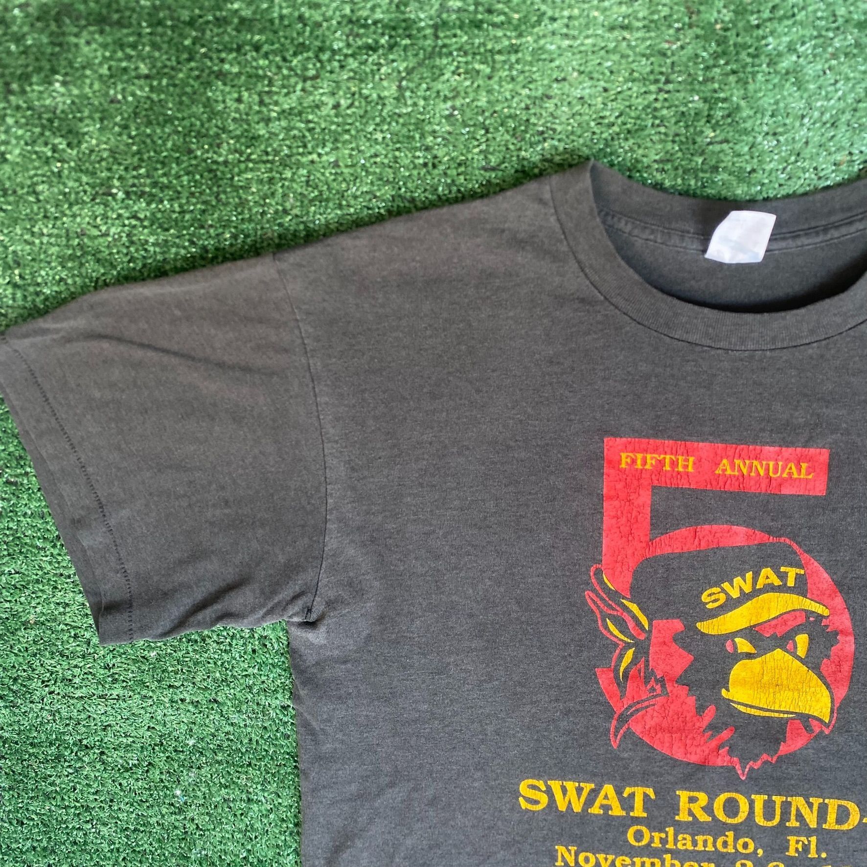 Vintage Vintage 80s SWAT Police T-Shirt Orlando Sun Faded Punk Tee Size US M / EU 48-50 / 2 - 2 Thumbnail