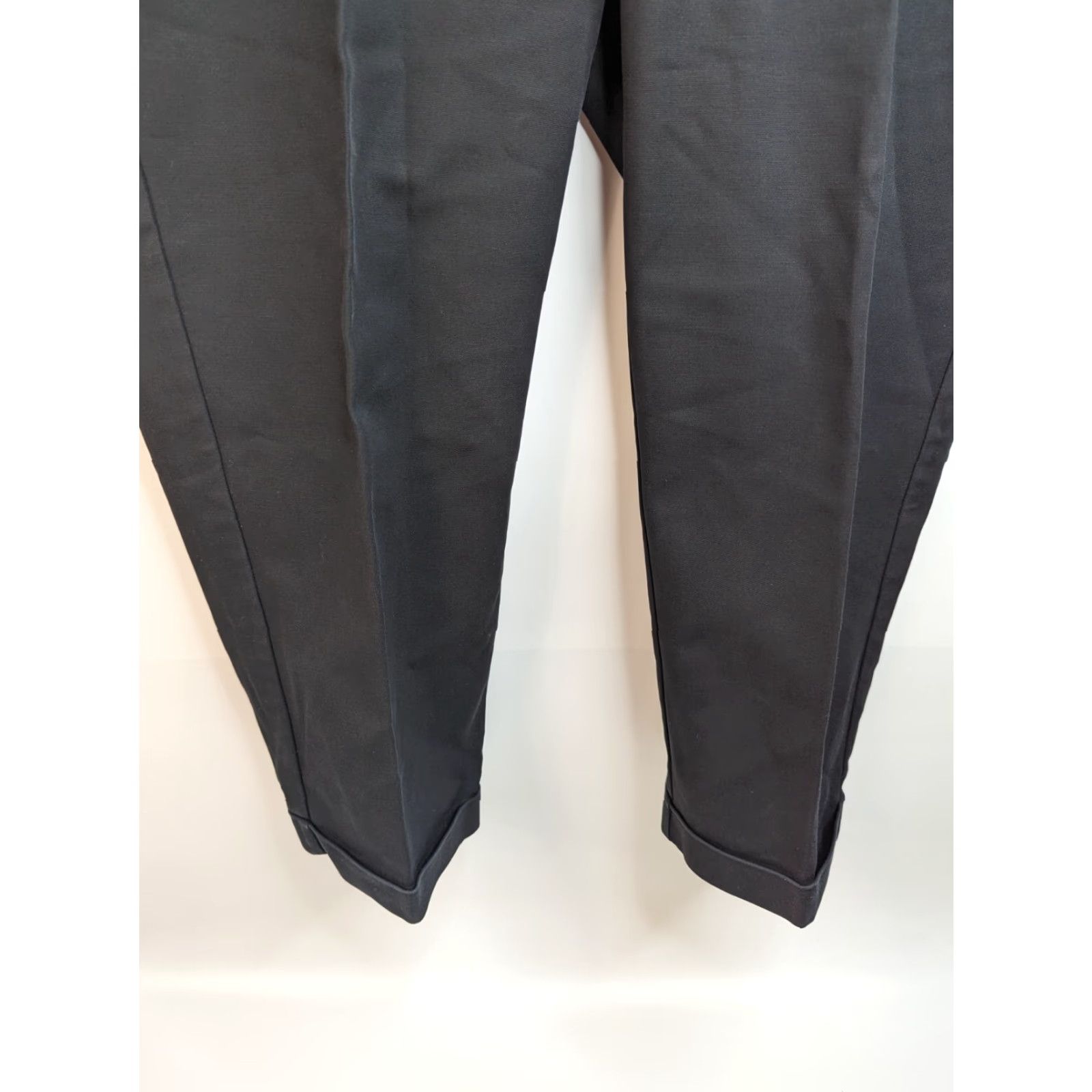 Vintage Chico's Black Cropped Pants Slim 2.5 14 Cotton Blend 97% Cotton 3% Spandex Regular Women Straight Inseam 23 in Hook & Eye Crop Slimming Style Size 26" / US 2 / IT 38 - 3 Thumbnail