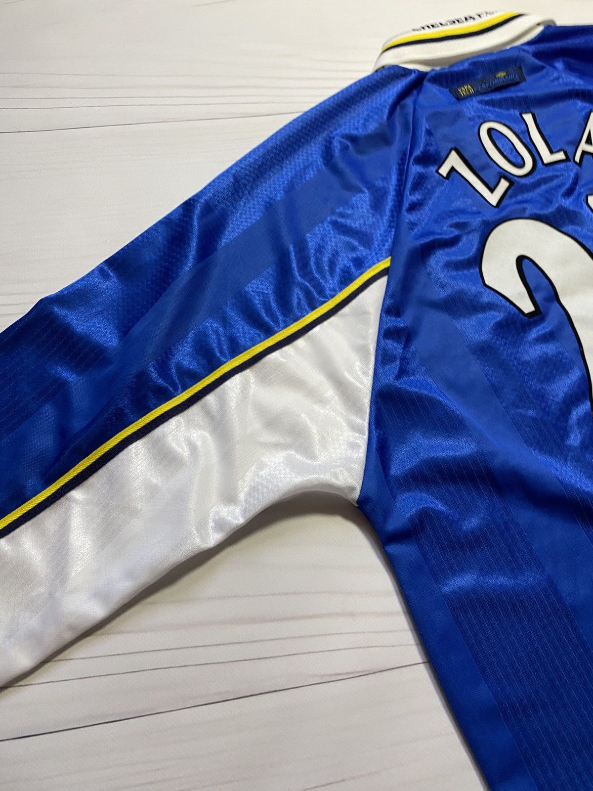 Umbro Rare Vintage Chelsea 1997/99 home #25 Zola longsleeve jersey Size US L / EU 52-54 / 3 - 18 Thumbnail