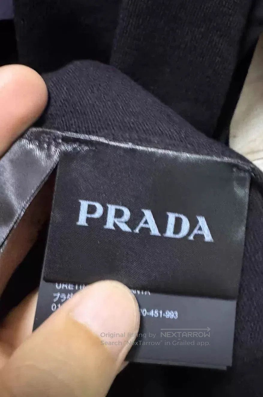 Prada Prada 2024 Solid Crew Neck Knit Top. Size US M / EU 48-50 / 2 - 9 Thumbnail
