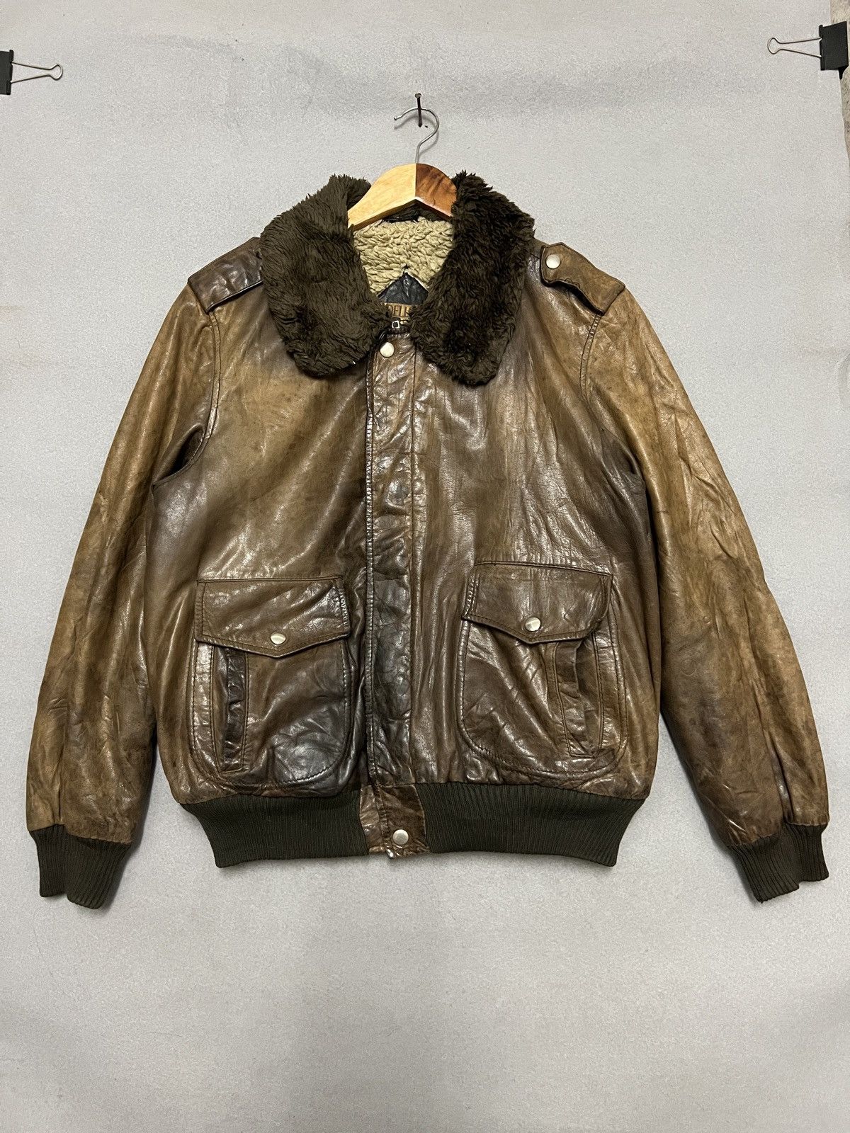 Japanese Brand 631. Vintage 90s G-1 Leather Flight Jacket Size US L / EU 52-54 / 3 - 1 Thumbnail