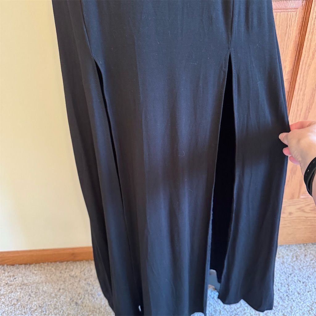 Shein Shein Women's Black Sleeveless V-Neck Maxi Dress Size S 4 Size S / US 4 / IT 40 - 6 Thumbnail