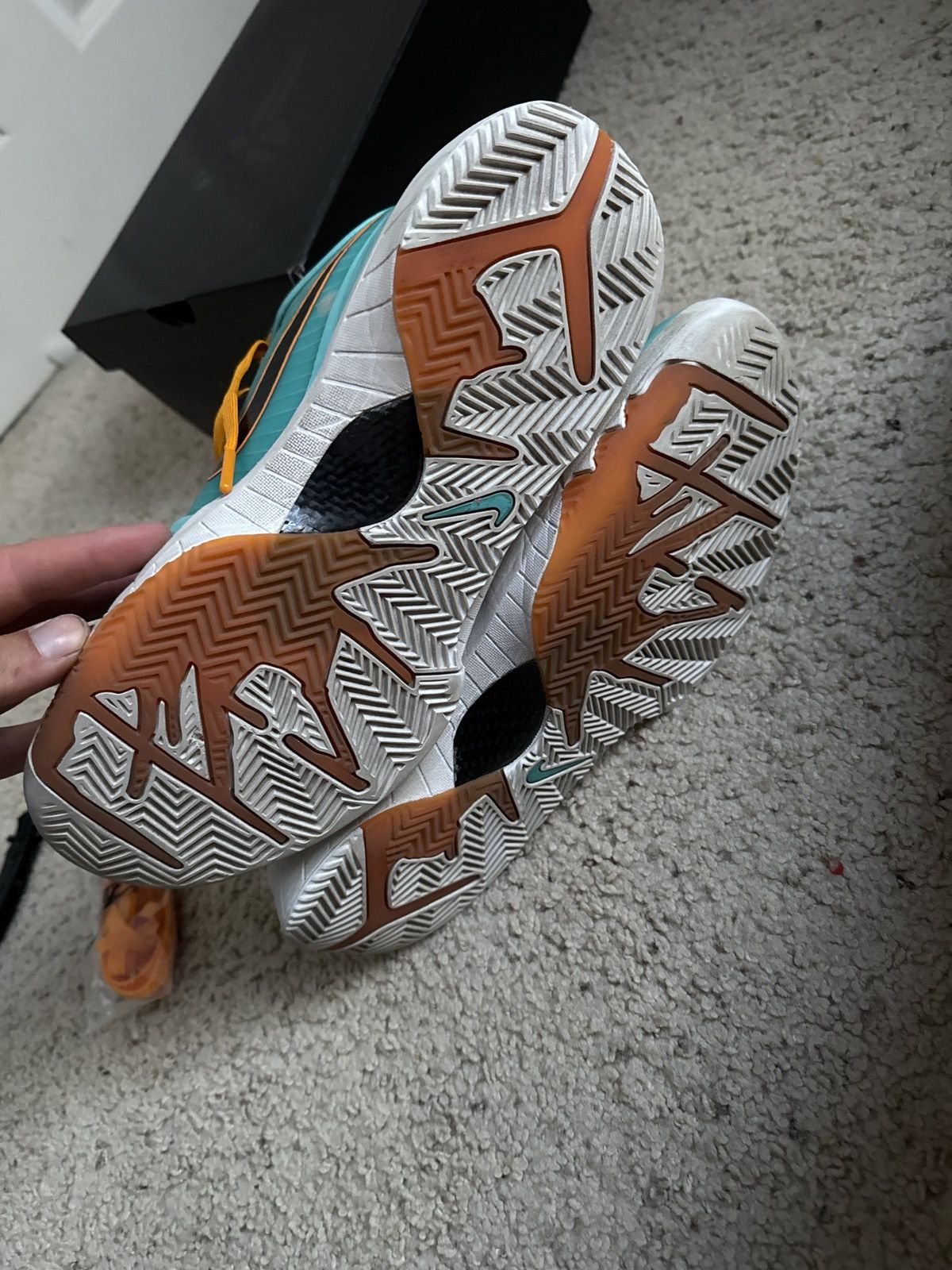 Nike × Undefeated Kobe 4 Protro x Undefeated Size US 11.5 / EU 44-45 - 8 Thumbnail