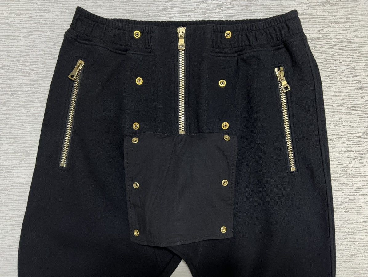 Balmain Balmain - Gold Hardware Biker Sweatpants Size US 30 / EU 46 - 9 Thumbnail